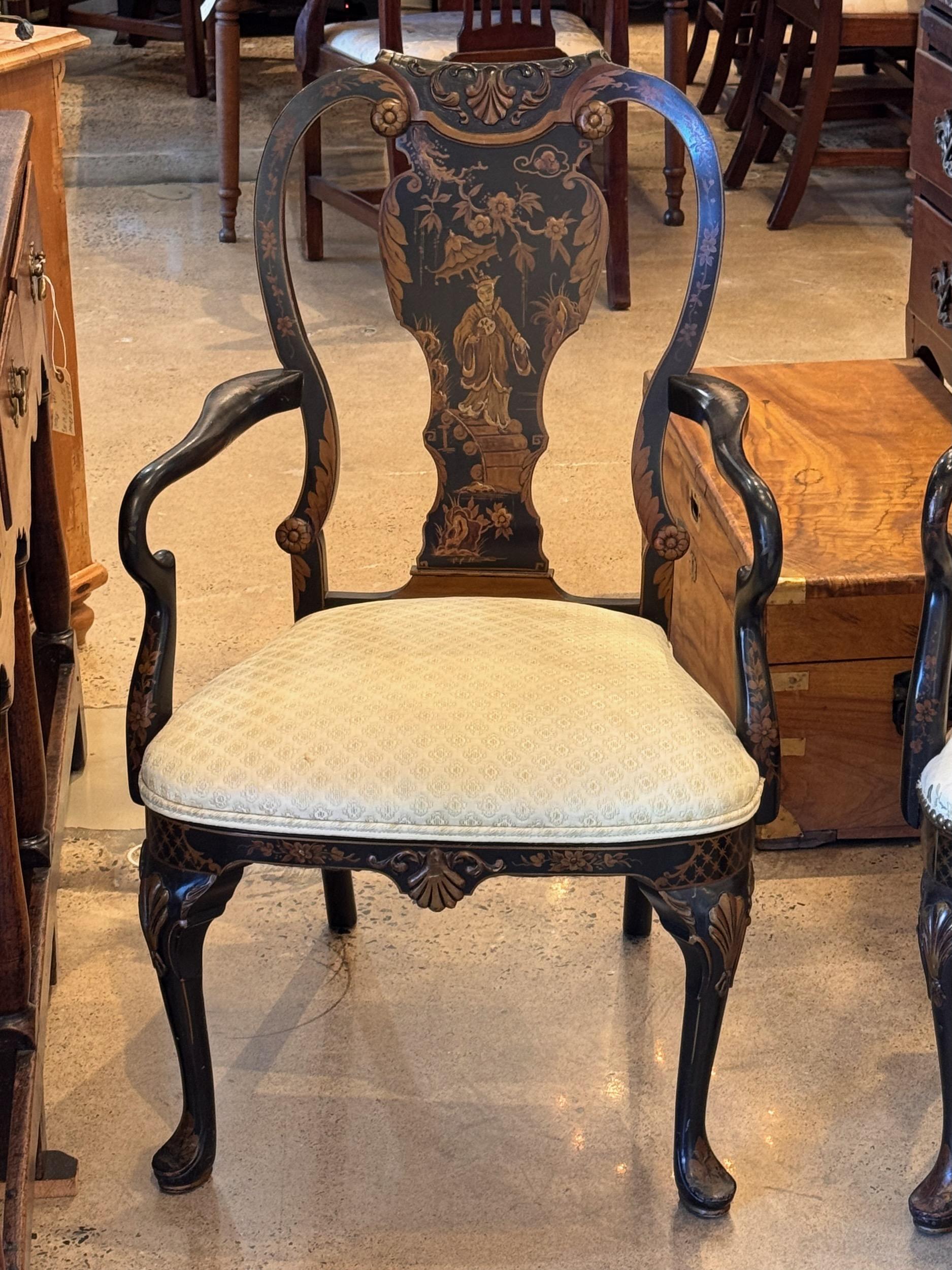 Paire de chaises asiatiques Chinoiserie de la fin du 19ème siècle Bon état - En vente à Charlottesville, VA