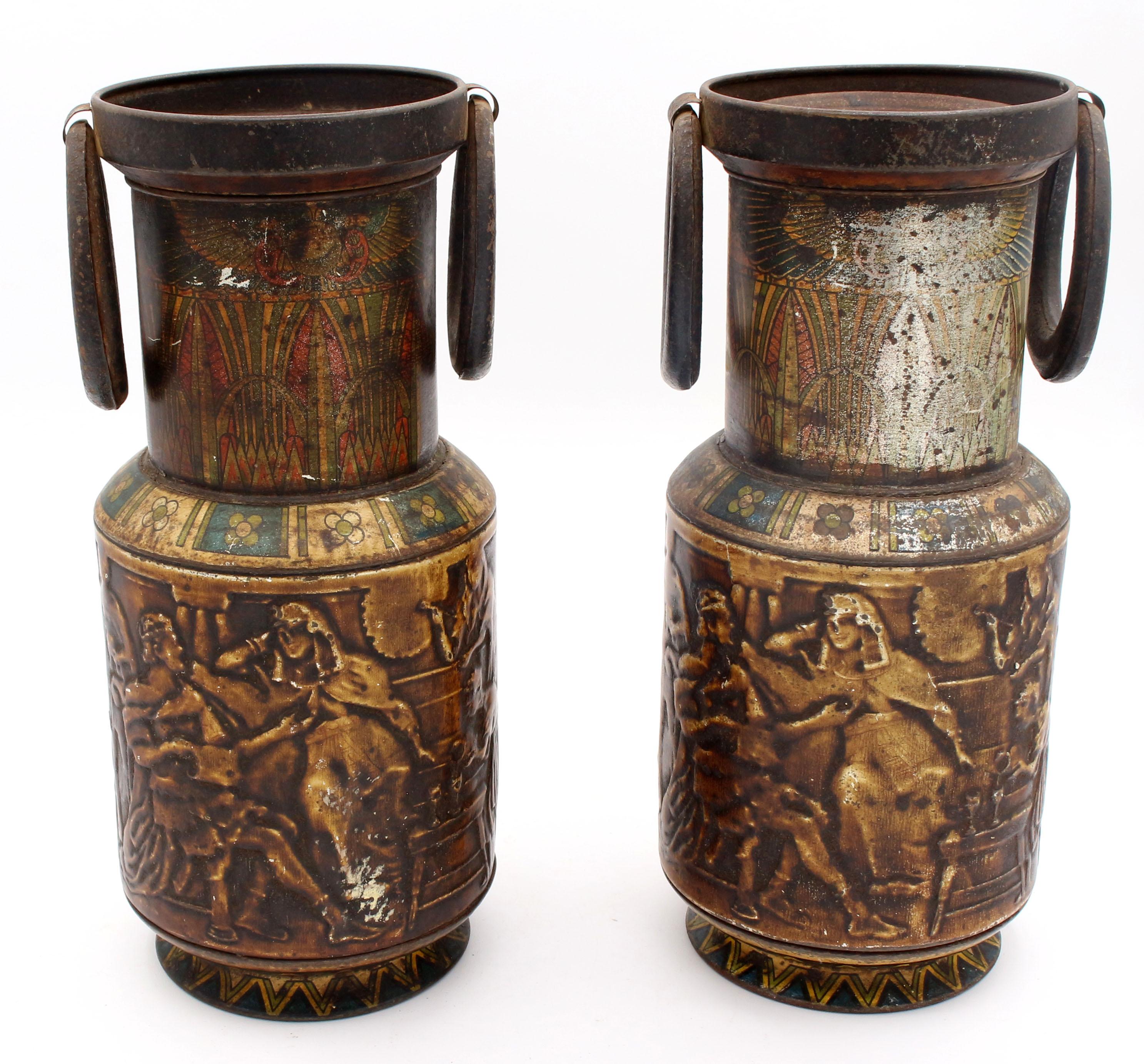 Néo-égyptien Paire d'urnes canopes de style Revive égyptien de la fin du 19e siècle en vente