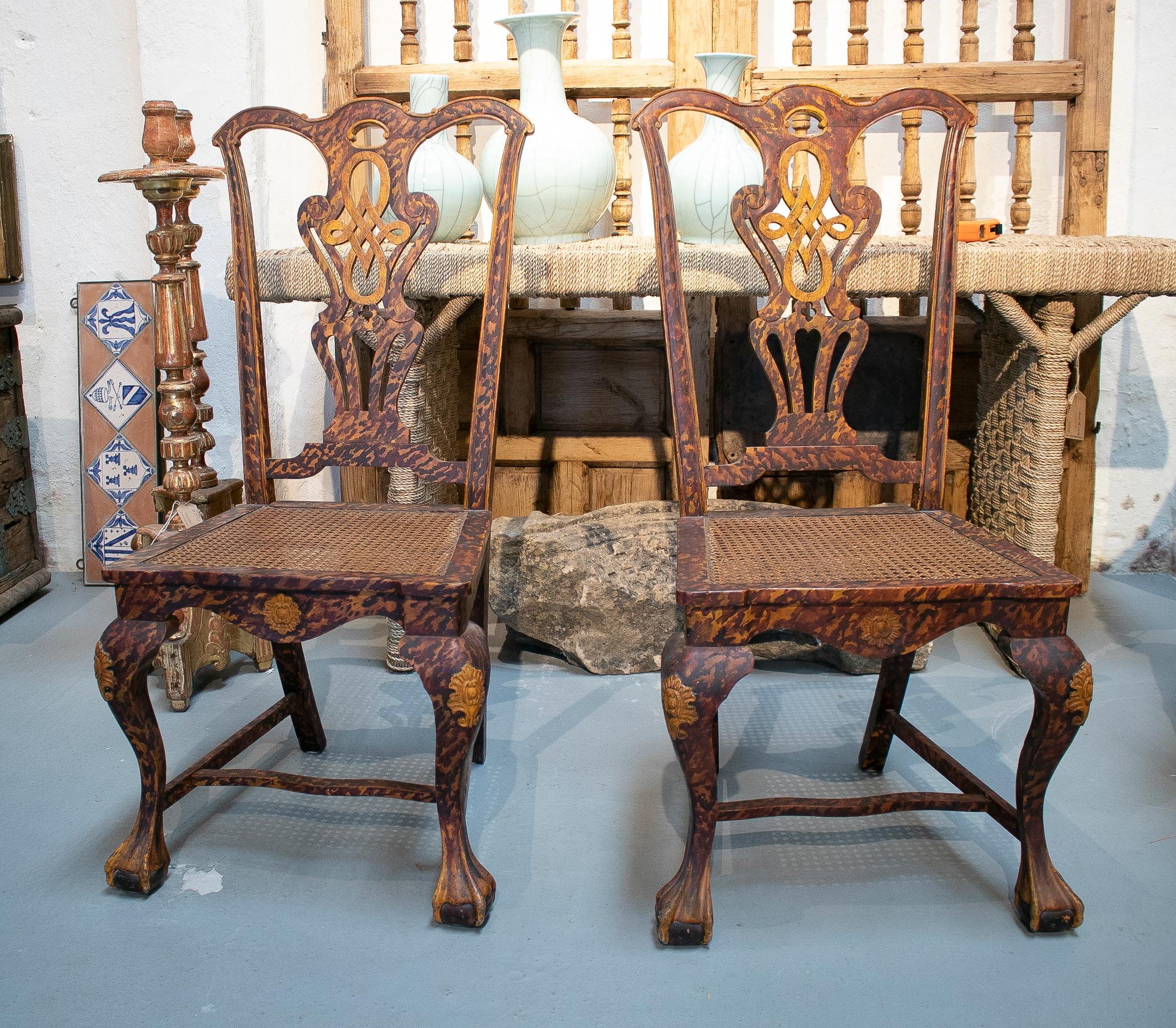 Late 19th century pair of English Chippendale style chairs with hand painted faux marbling. 

  