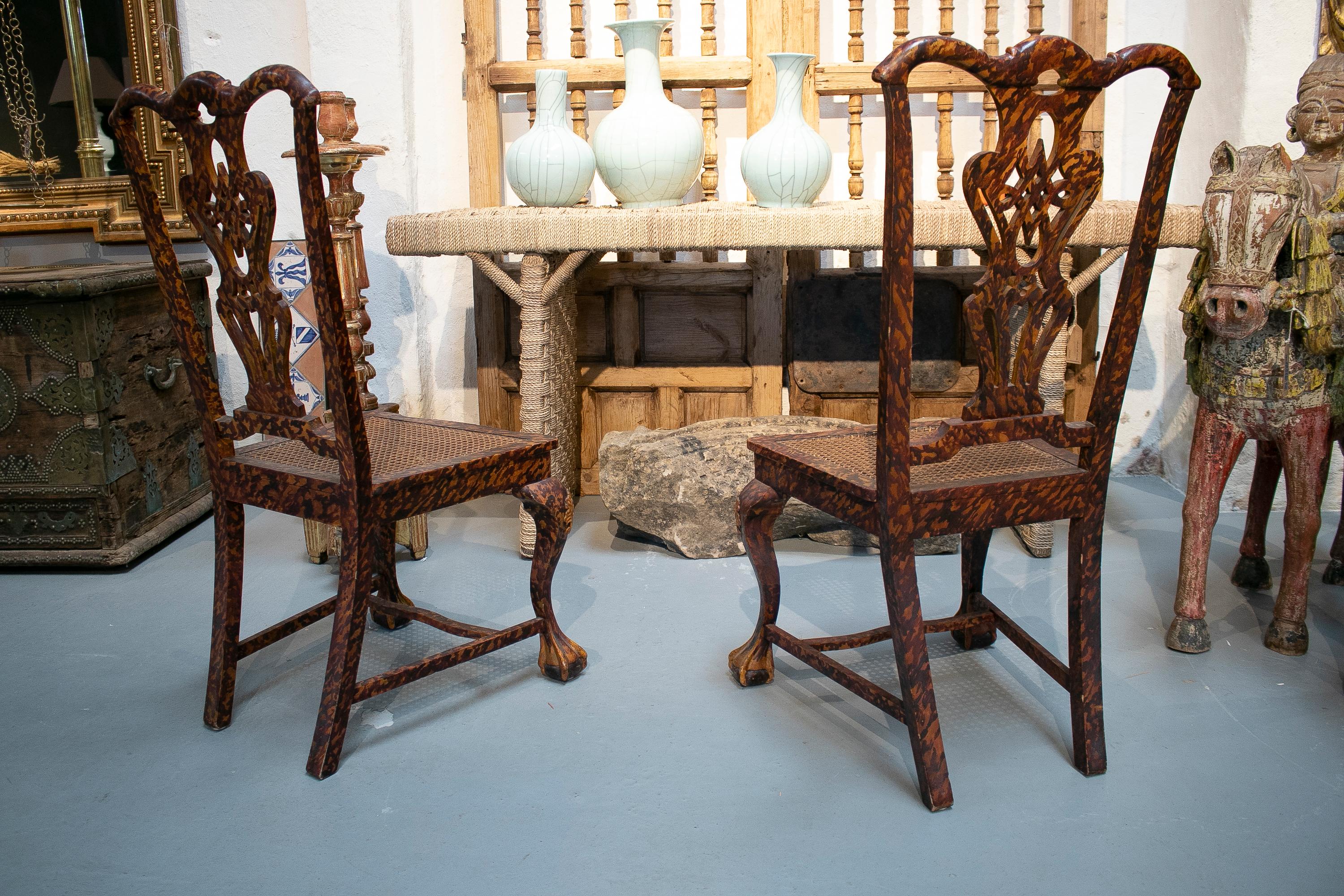 Late 19th Century Pair of English Chippendale Style Chairs with Faux Marbling 1