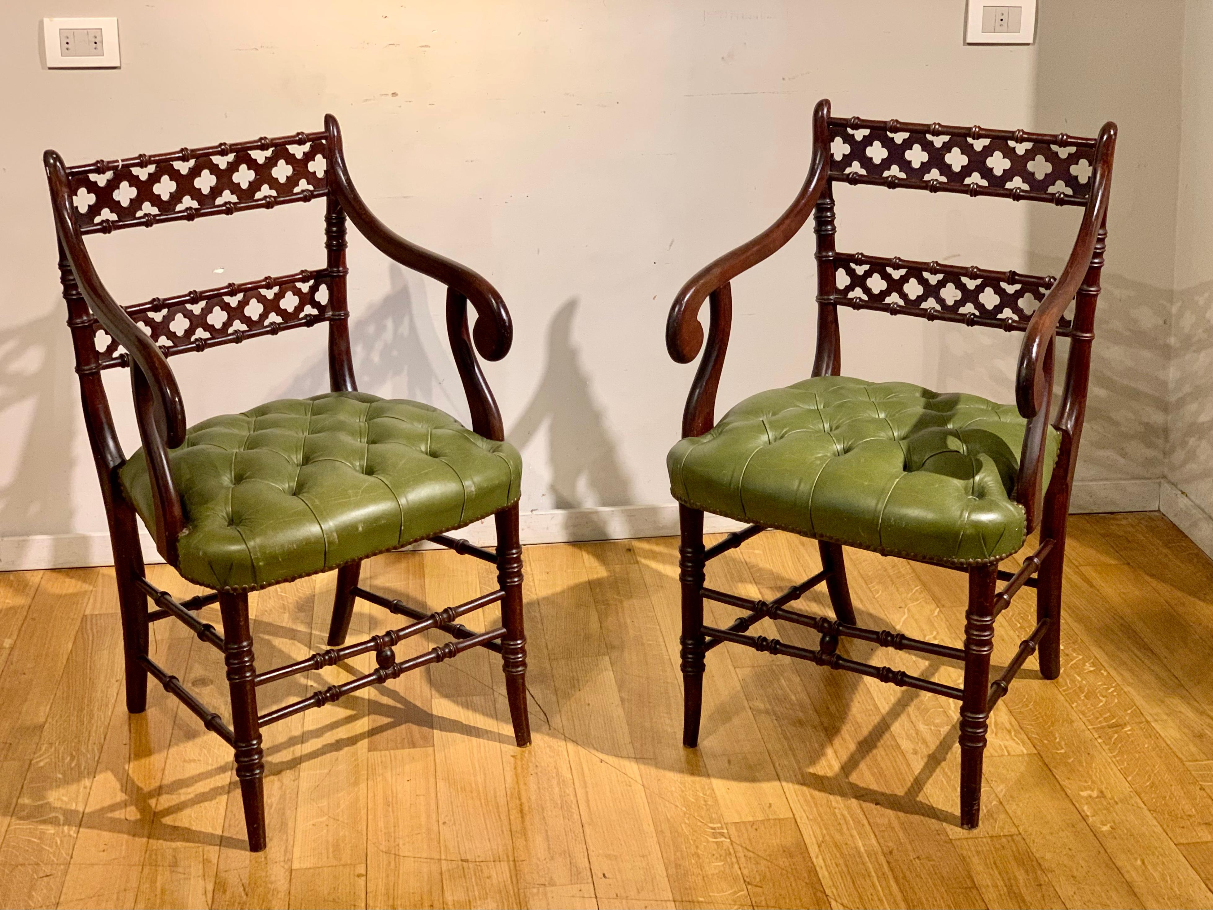 Late 19th Century Pair of English Mahogany Armchairs In Good Condition In Firenze, FI