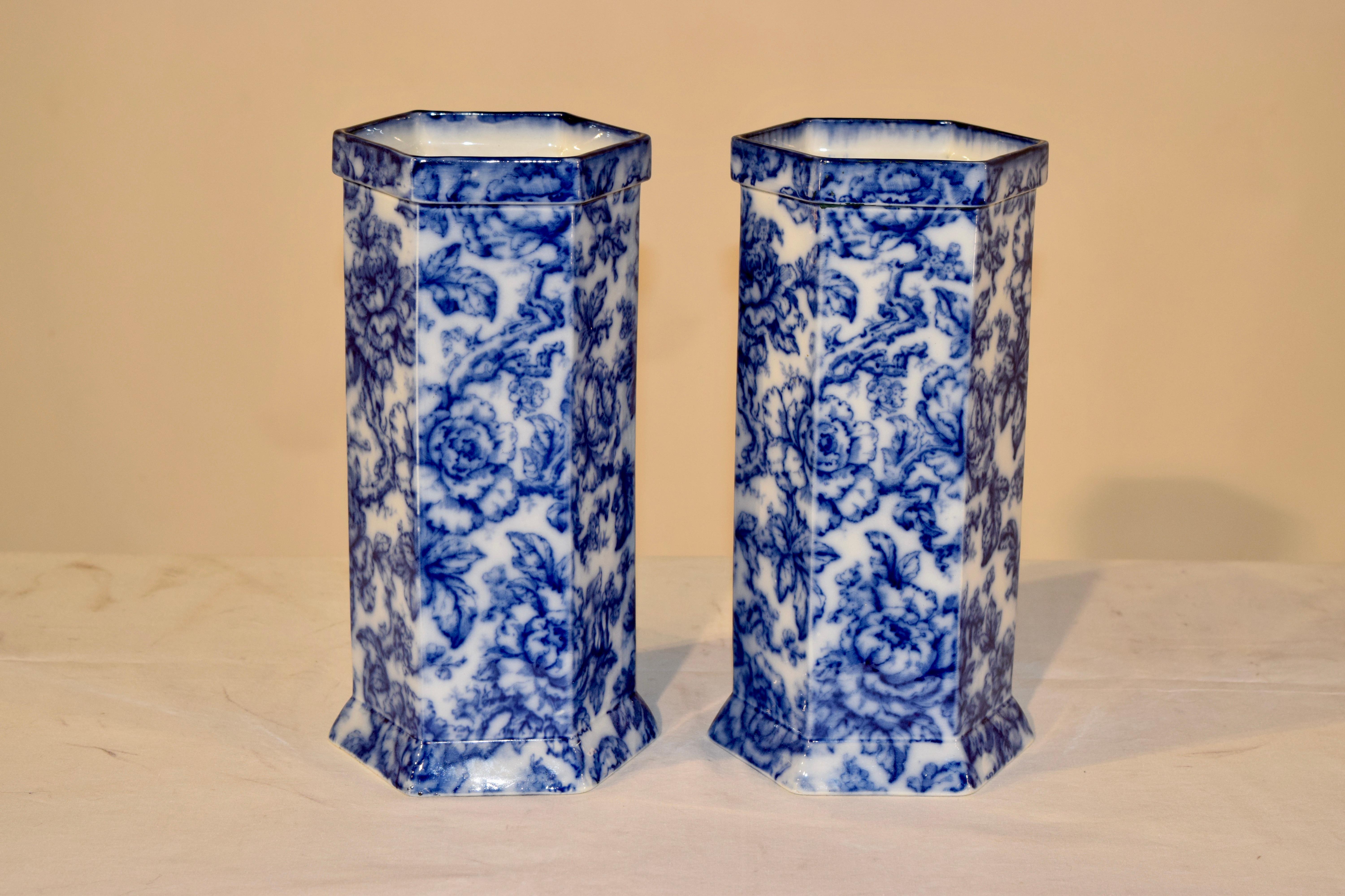Glazed Late 19th Century Pair of Flow Blue Vases