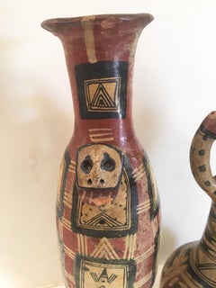 Paire de jarres kabyles peintes à la main et fabriquées à la fin du XIXe siècle