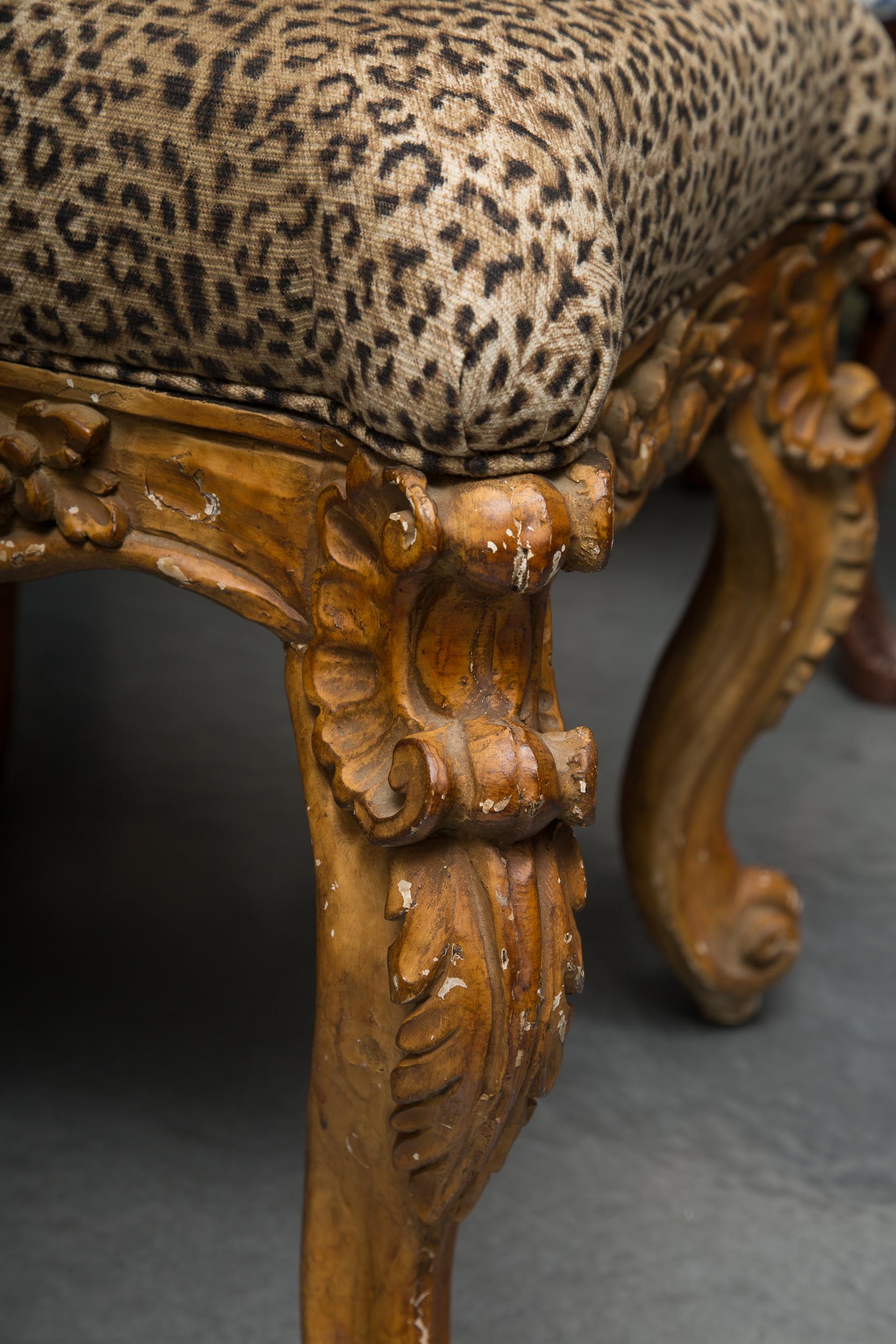 Late 19th Century Pair of Italian Carved Rococo Style Stools In Good Condition In WEST PALM BEACH, FL