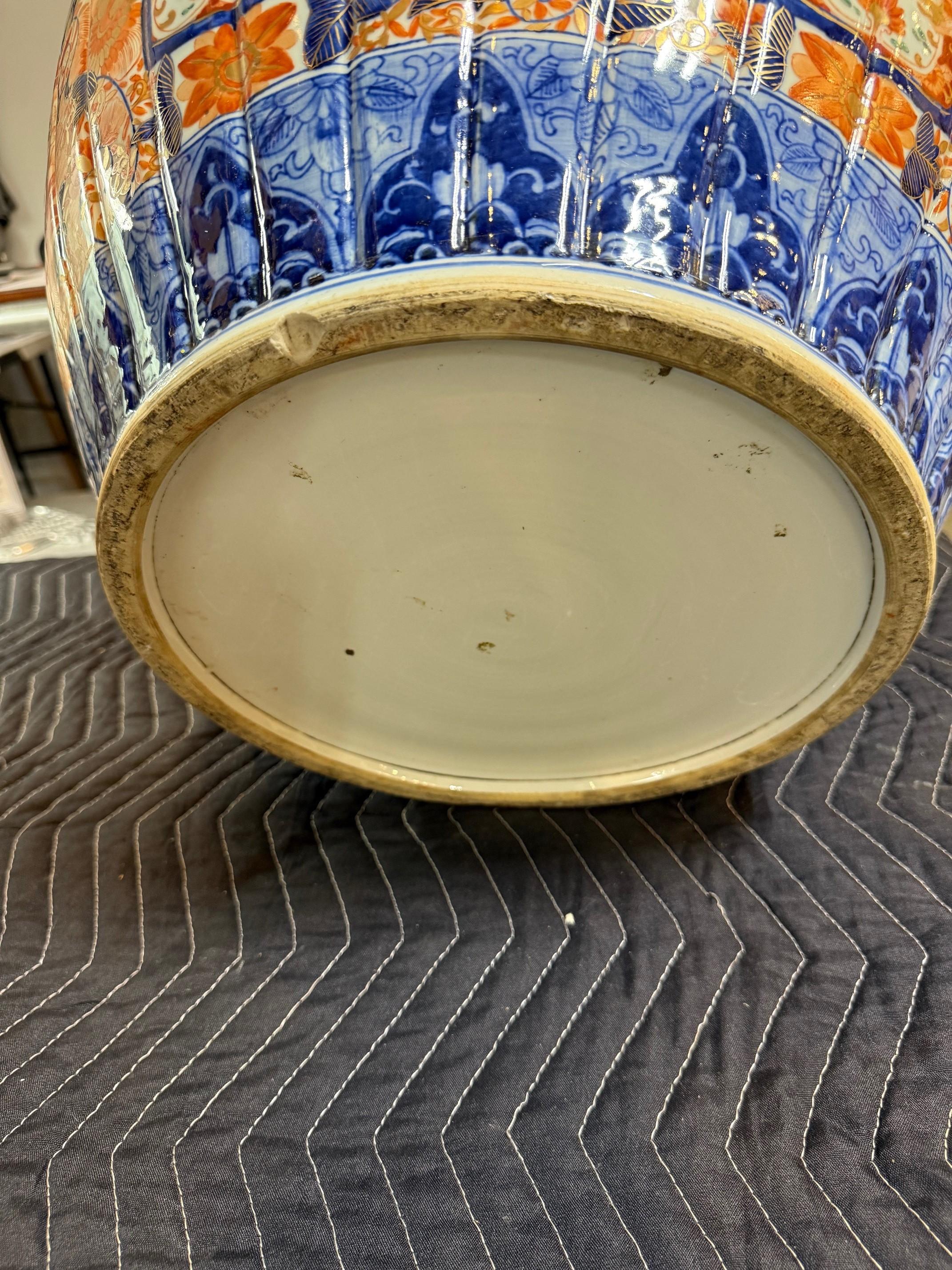 Late 19th Century Pair of Japanese Imari Porcelain Jardinières or Planters en vente 8