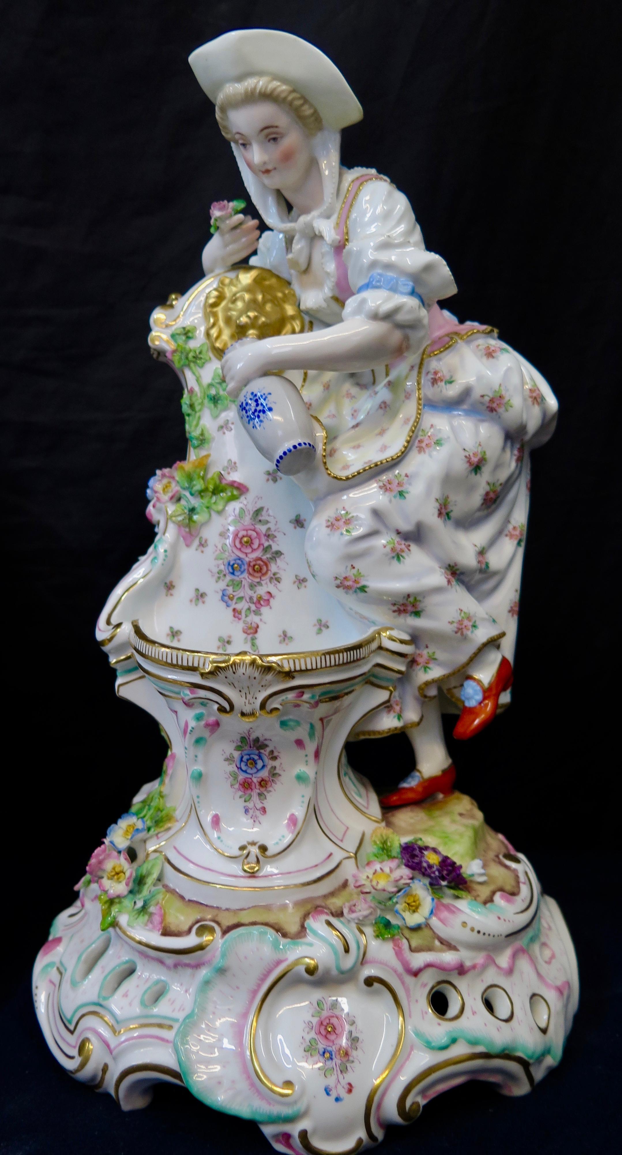 Hand-Painted Late 19th Century Pair of Large Paris Porcelain Statues For Sale