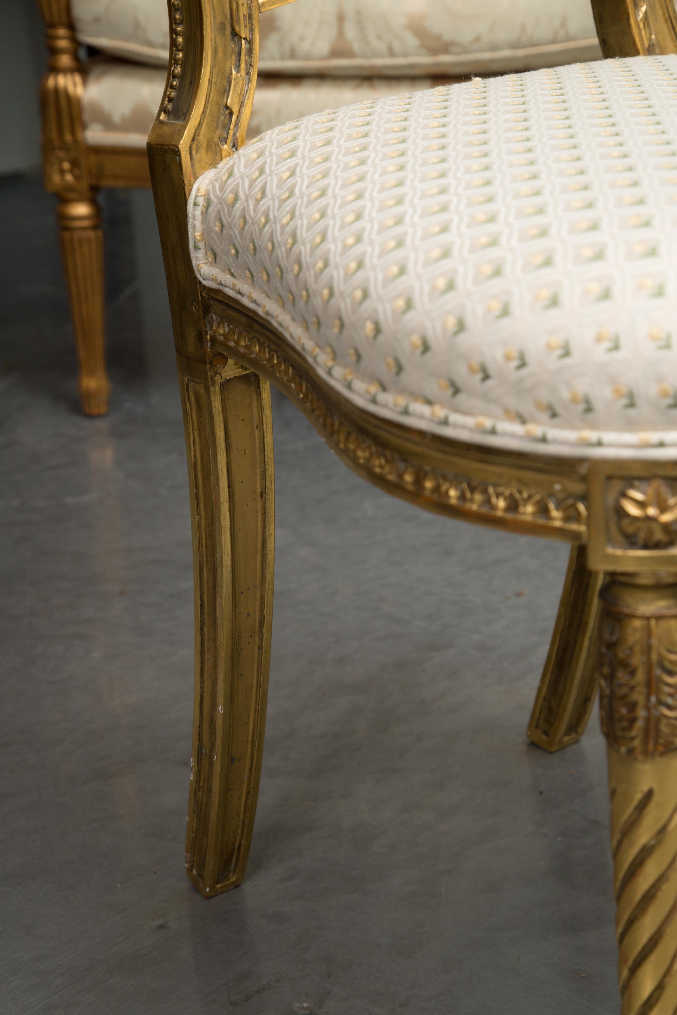 Late 19th Century Pair of Louis XV Style Giltwood Side Chairs 1