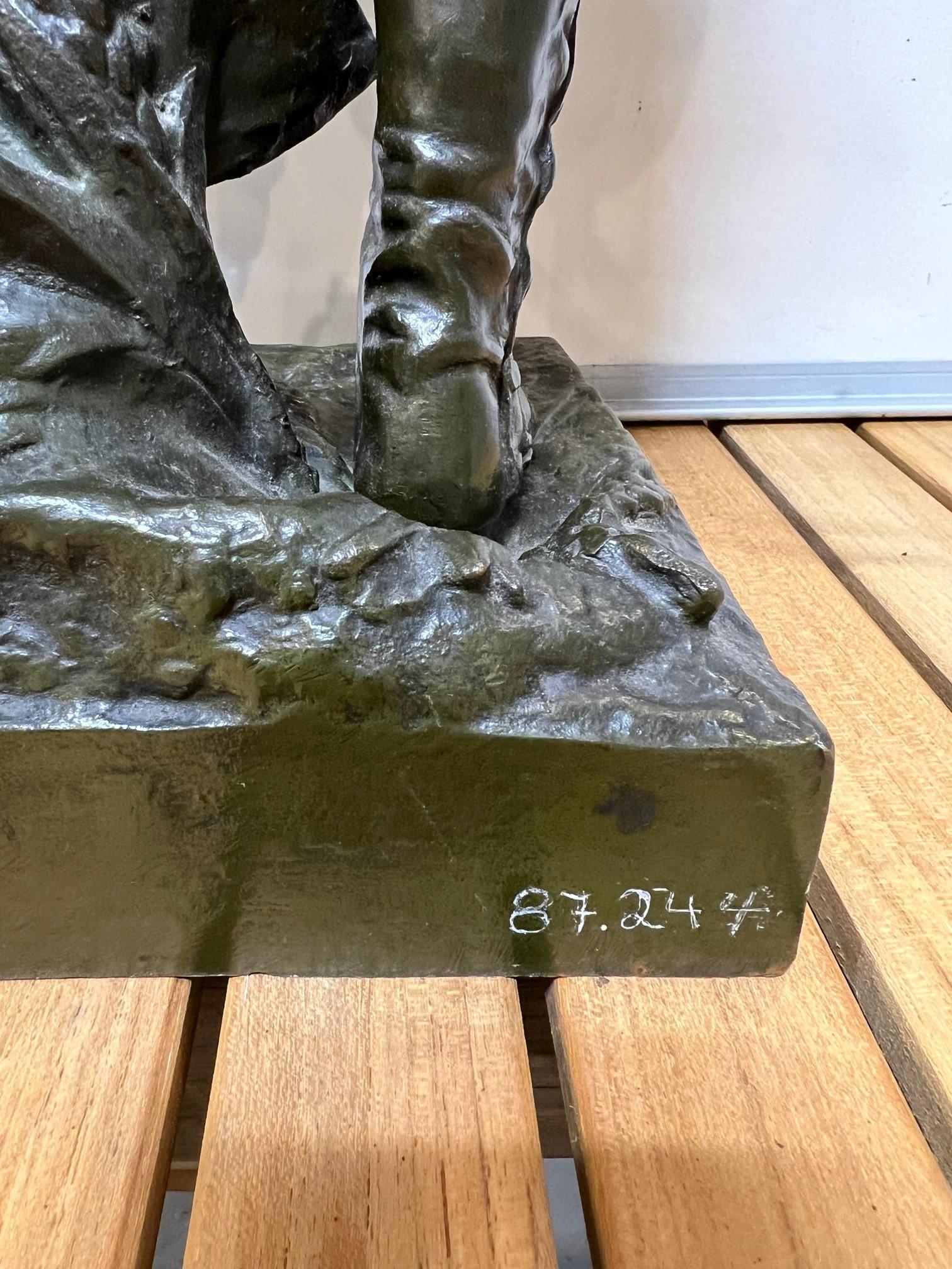 Coppia di soldati militari in bronzo della fine del XIX secolo di Etienne Henri Dumaige in vendita 10