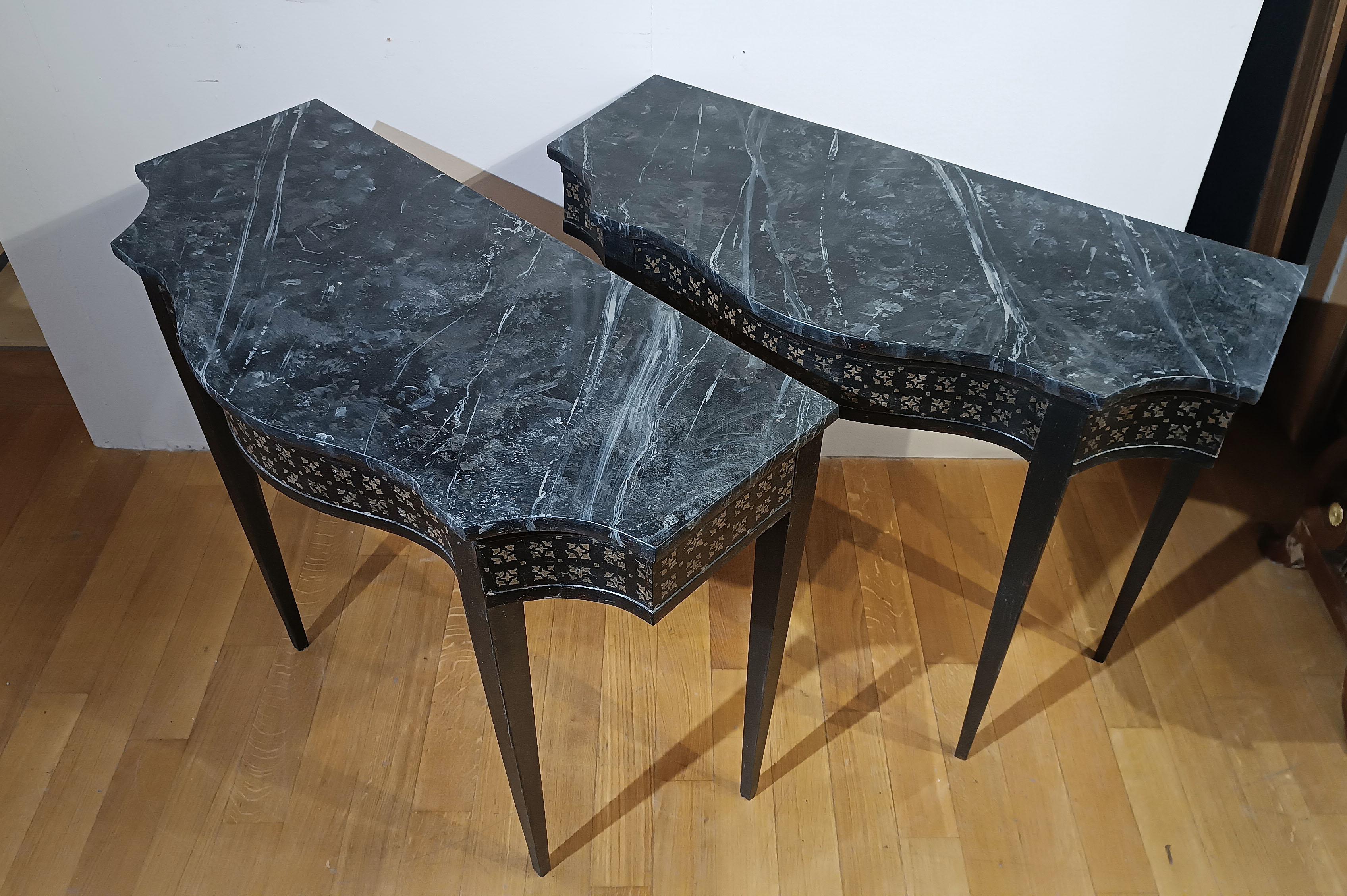 Hand-Carved LATE 19th CENTURY PAIR OF NEOCLASSICAL CONSOLLES TABLES For Sale