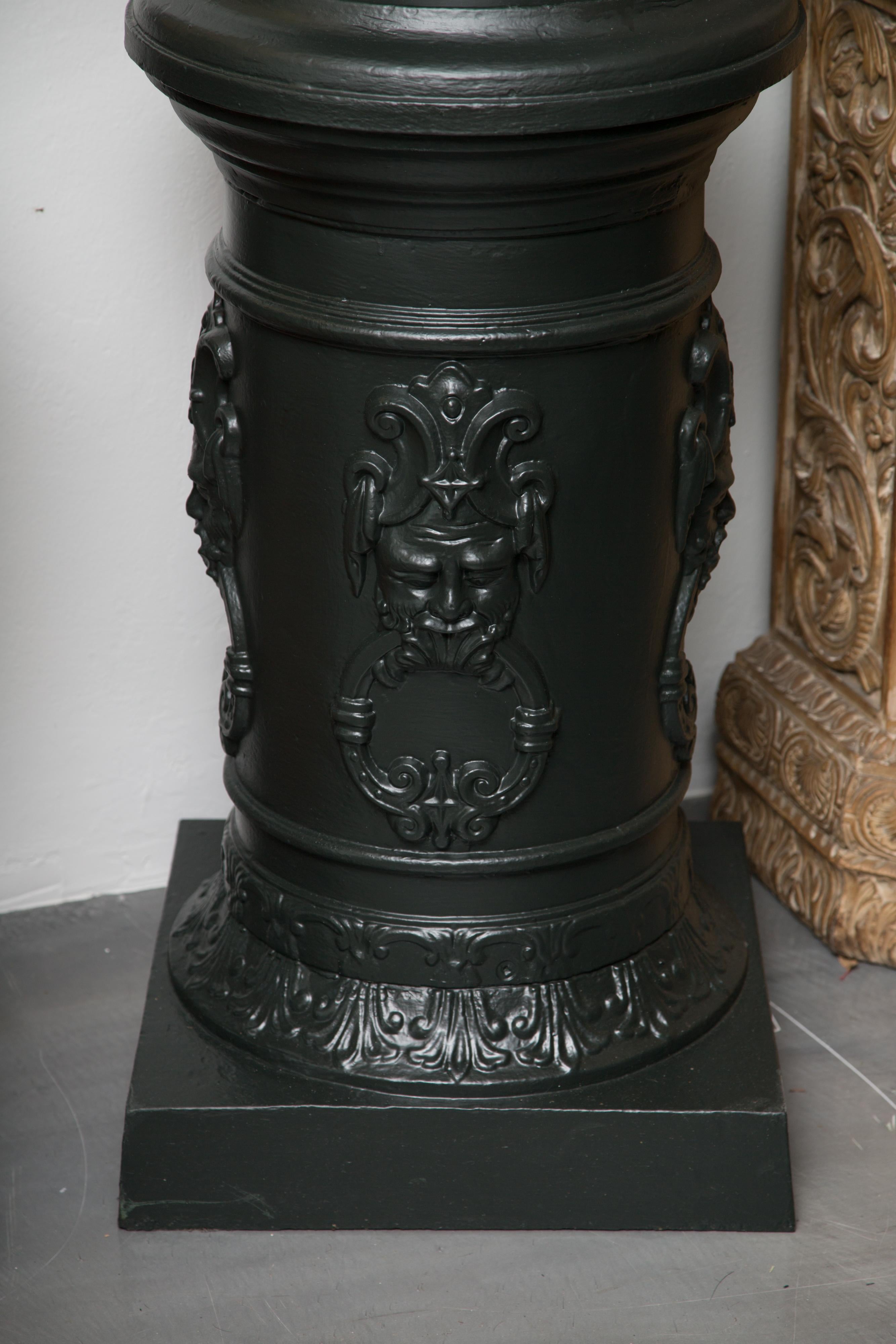 This is a very fine pair of good Victorian cast iron jardineires. The urns have a lip in the form of acanthus leaves, situated on a pedestal with raised Classic ornamentation, circa 1880. The price indicated is for the ‘pair’.