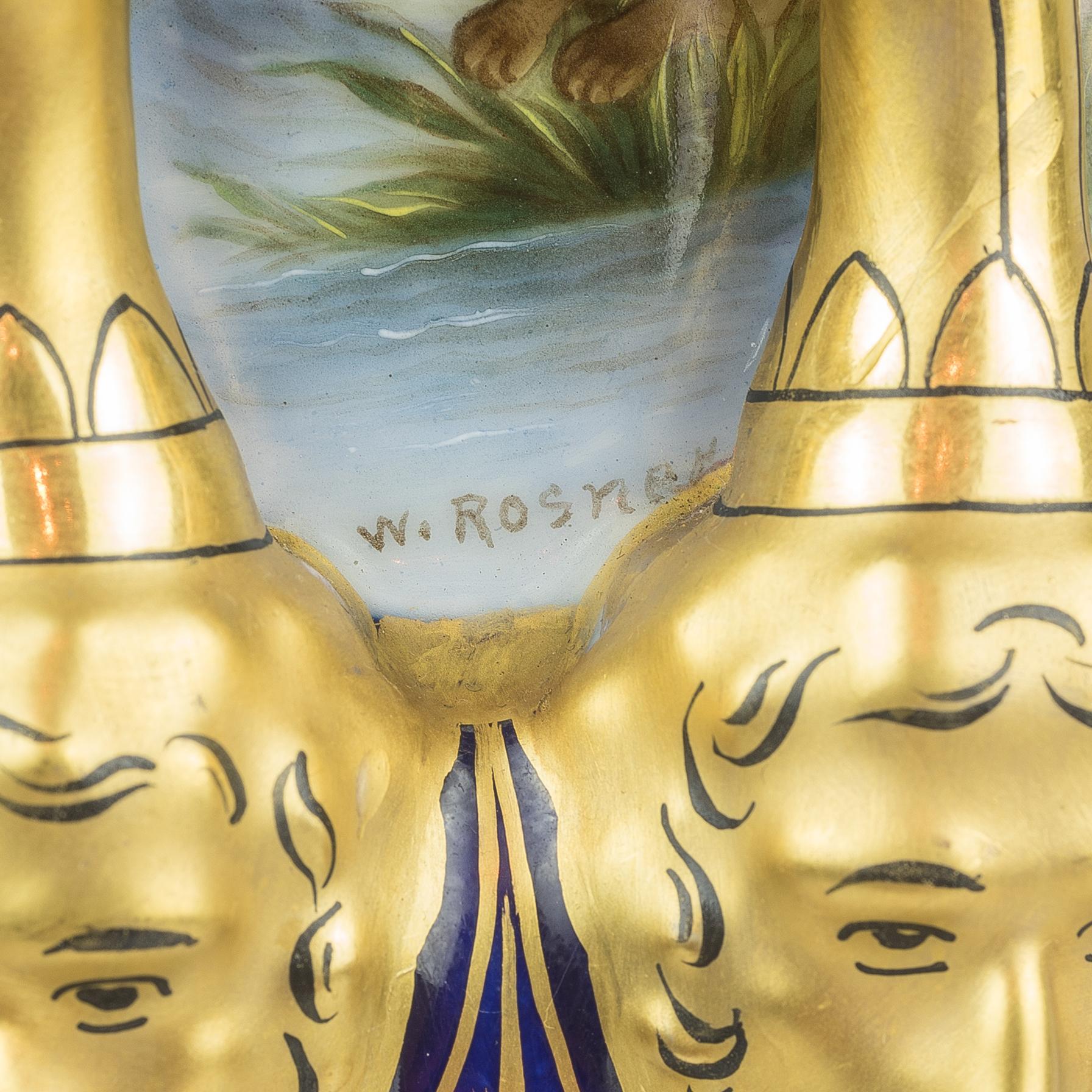 Paire de vases de style viennois en porcelaine dorée et à fond bleu cobalt de la fin du 19e siècle en vente 1