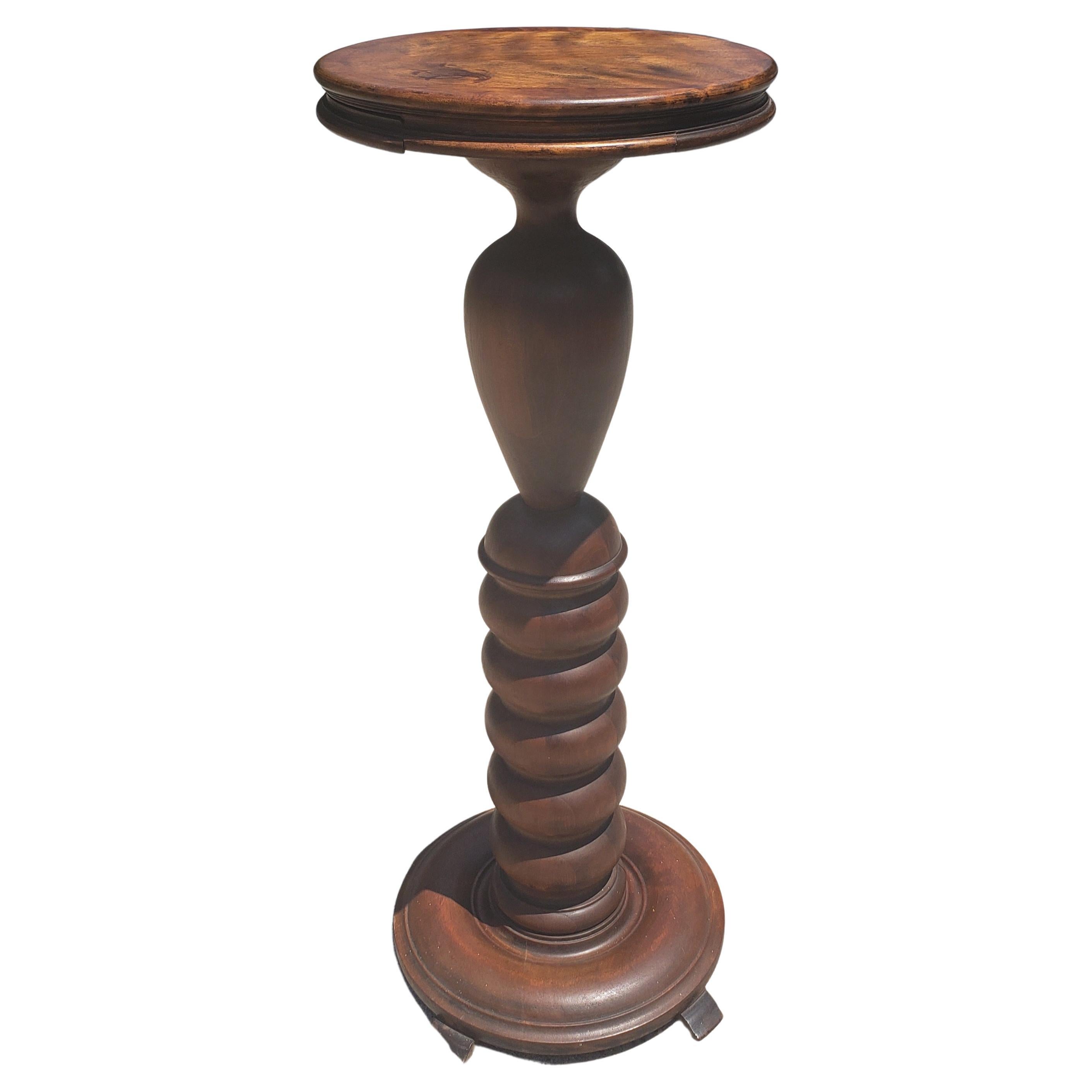 Late 19th Century Patinated Mahogany Pedestal or Plant Stand For Sale 1