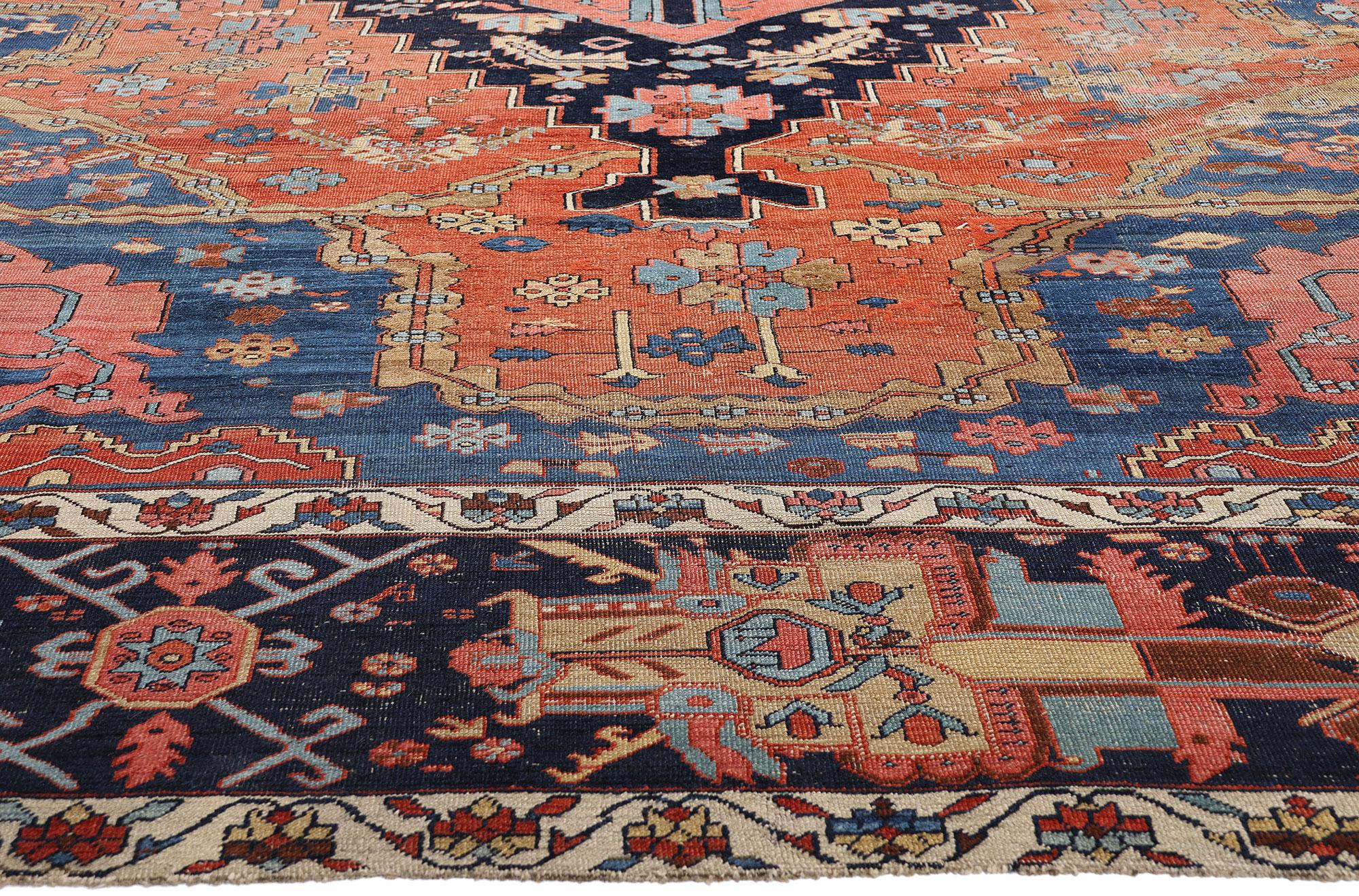 Late 19th Century Persian Bakshaish Carpet with Traditional Style In Good Condition For Sale In Dallas, TX