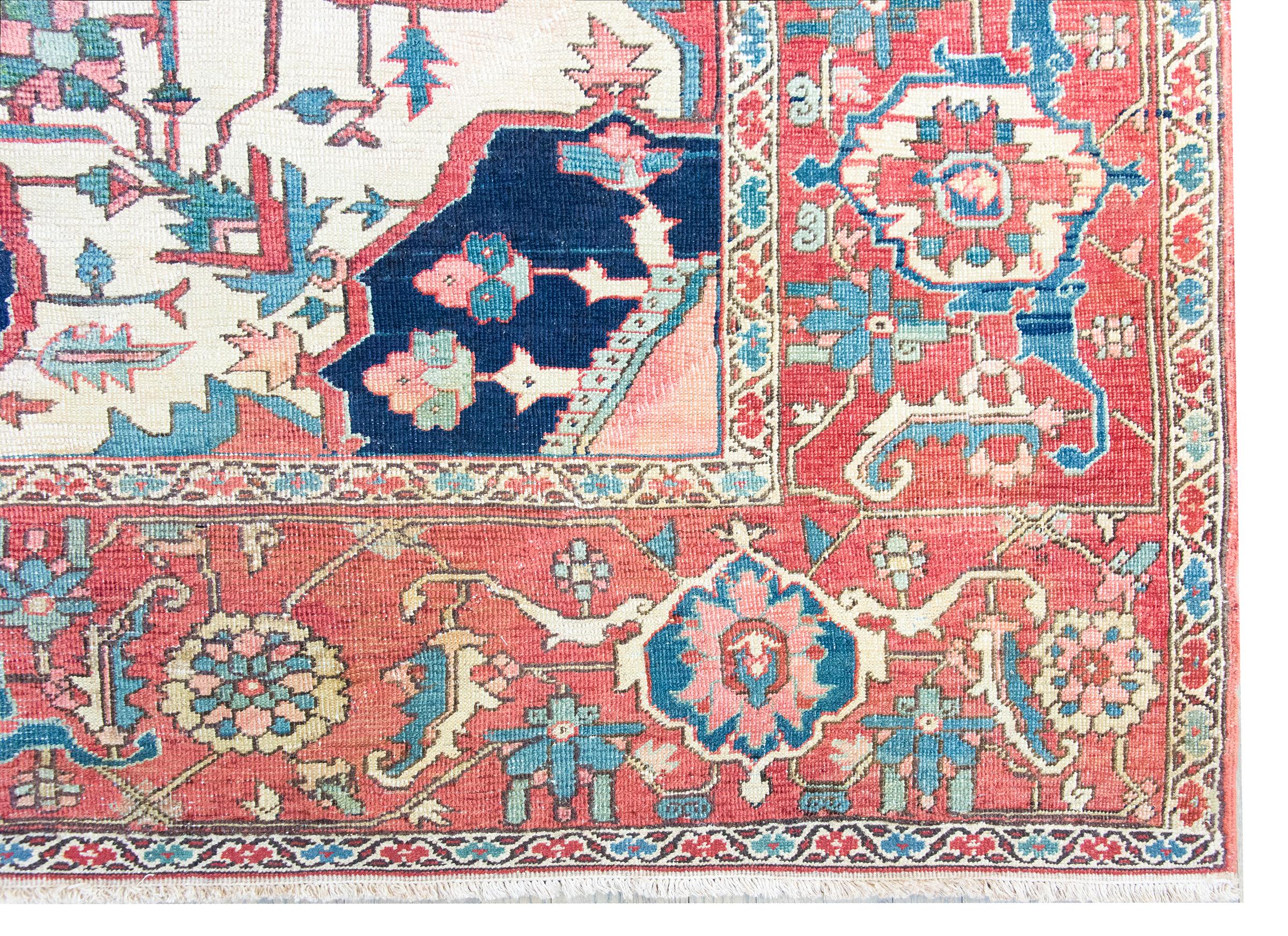 Persischer Heriz-Teppich des späten 19. Jahrhunderts im Angebot 8