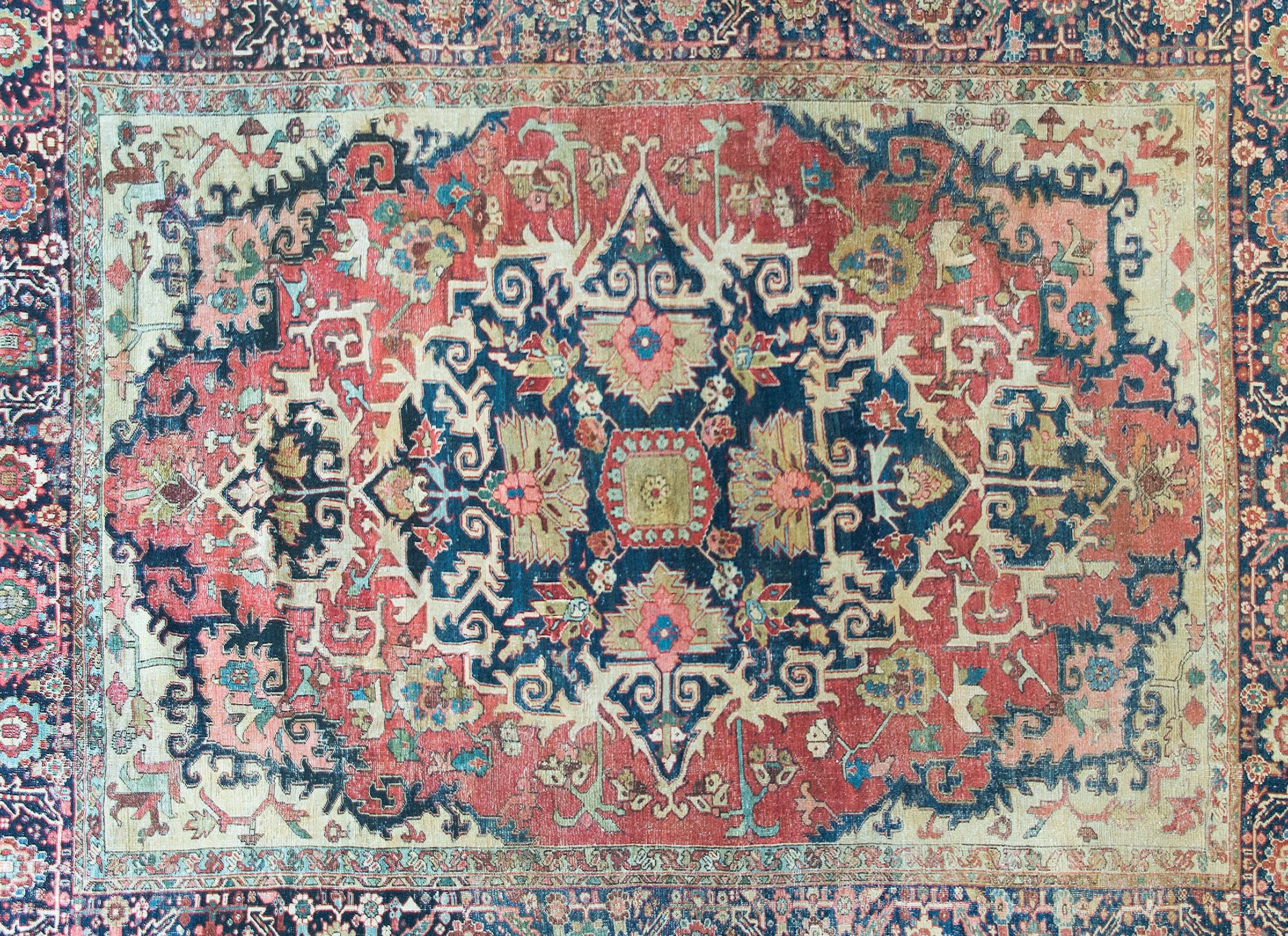 Hand-Knotted Late 19th Century Persian Heriz Serapi Rug For Sale