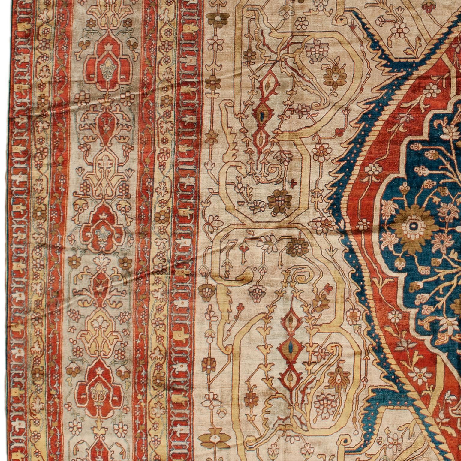 Hand-Woven Late 19th Century Persian Heriz Silk Rug For Sale