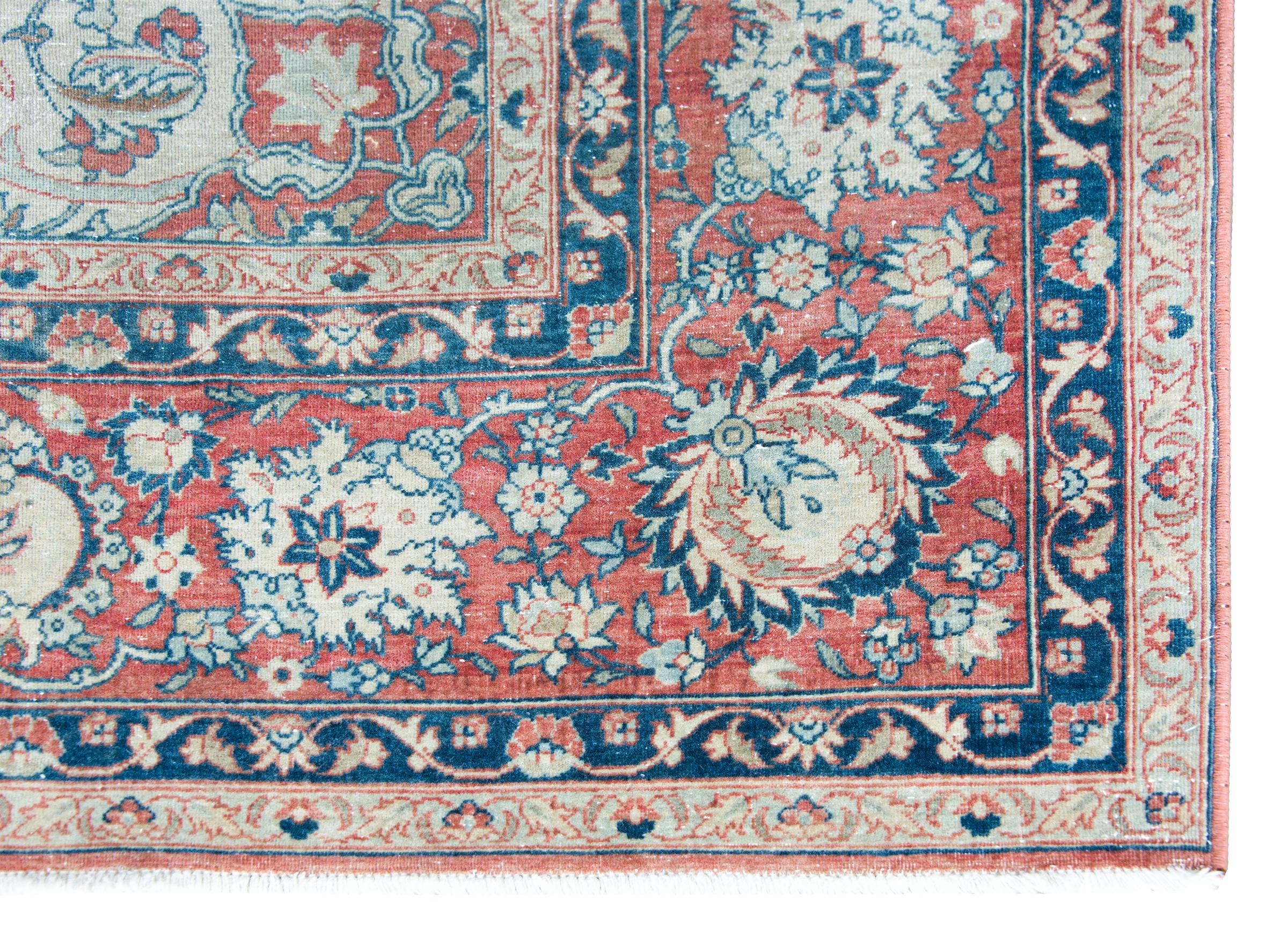 Late 19th Century Persian Isfahan Rug For Sale 7