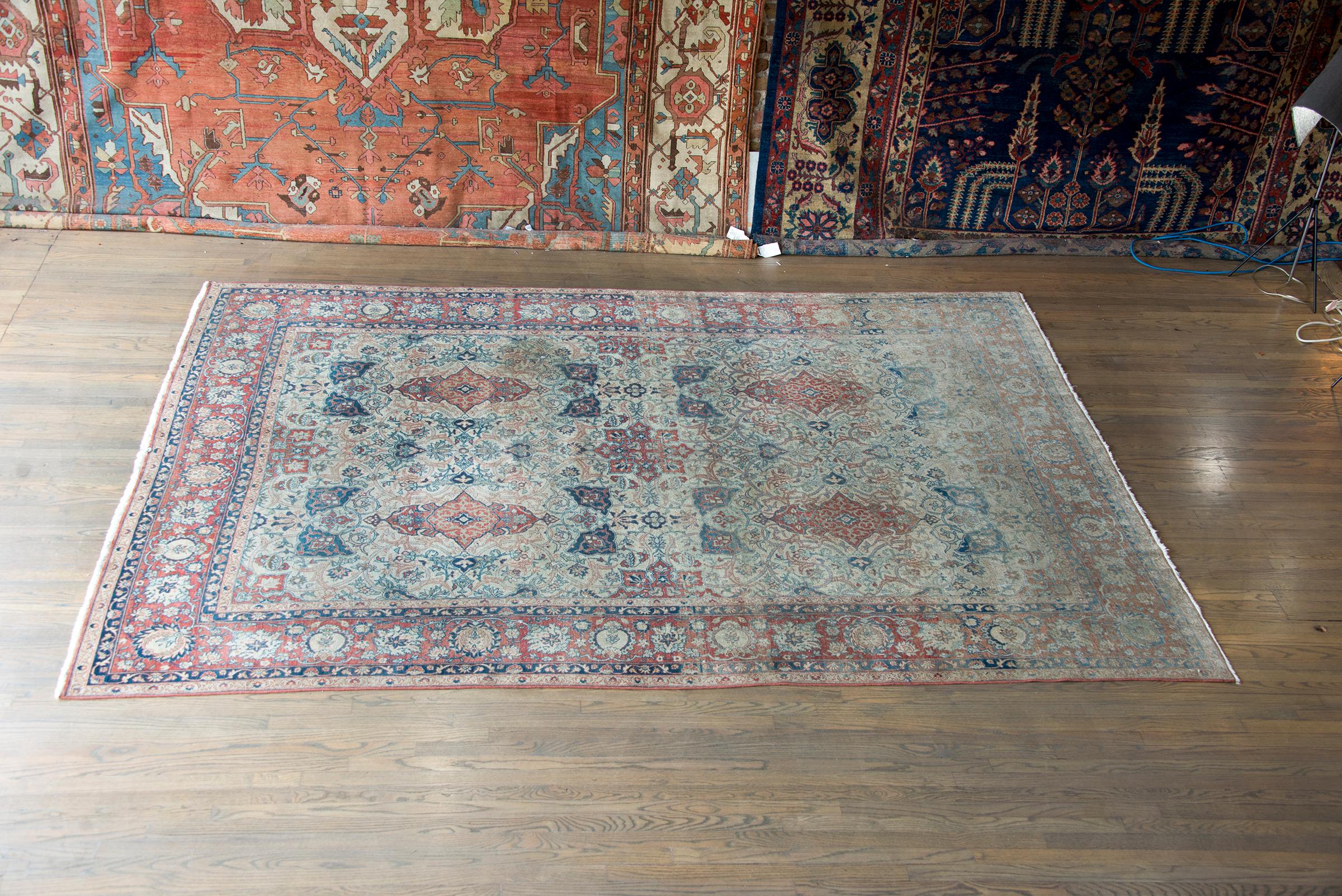 Late 19th Century Persian Isfahan Rug For Sale 9