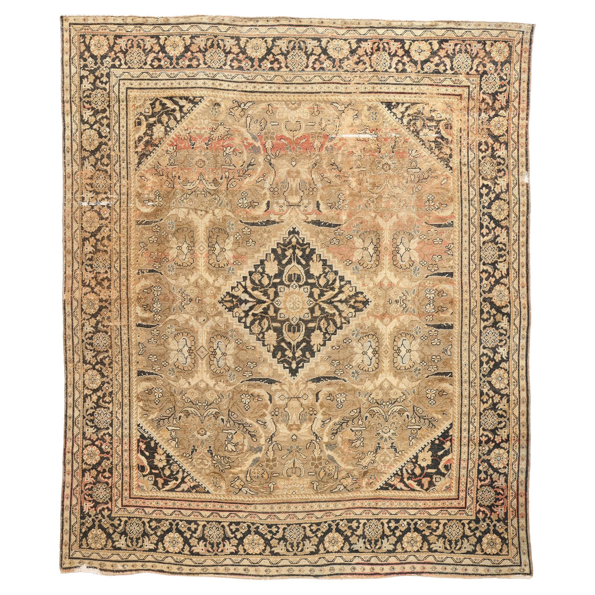 Late 19th Century Persian Mahal Carpet with Traditional Style