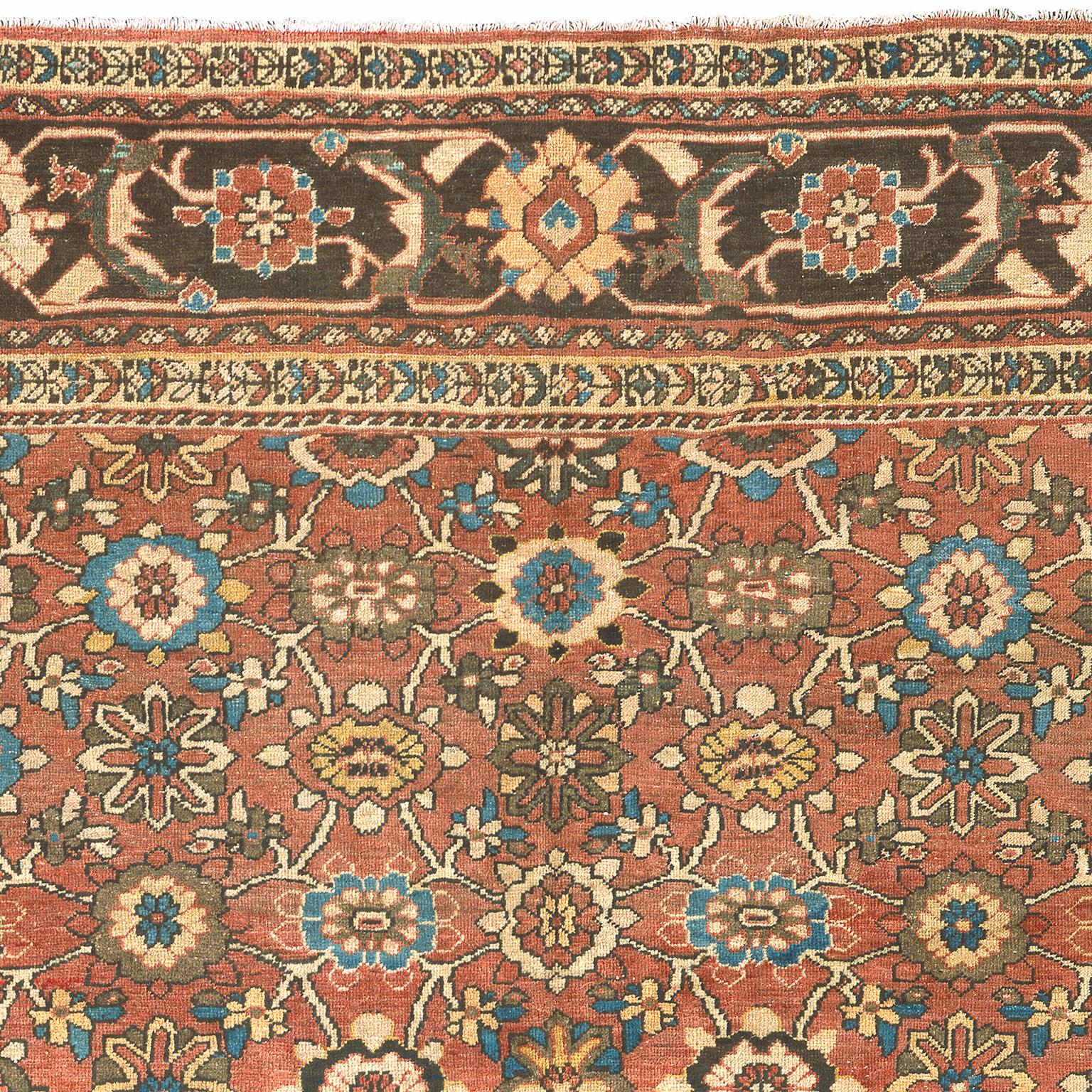 Late 19th Century Persian Mahal Rug In Good Condition For Sale In New York, NY