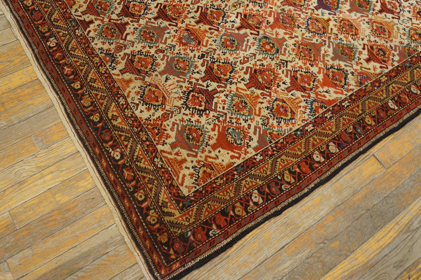 Persischer Malayer-Teppich des späten 19. Jahrhunderts ( 4'' X 6''2 - 122 x 188) (Spätes 19. Jahrhundert) im Angebot