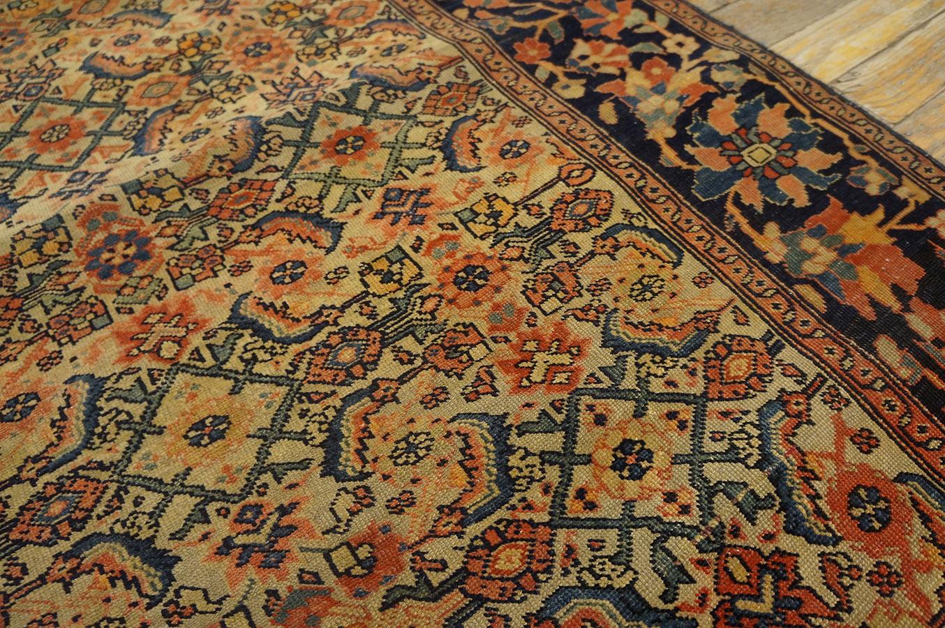 Persischer Sarouk Farahan-Teppich aus dem späten 19. Jahrhundert im Angebot 4