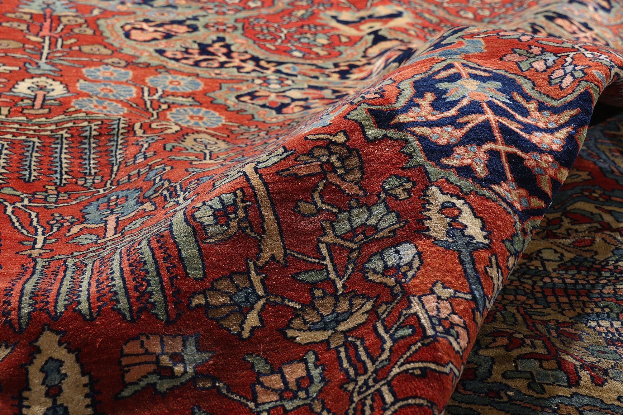 73477 Fin du 19ème siècle, tapis persan Sarouk Farahan, 09'00 x 13'02. Ce tapis persan antique Sarouk Farahan de la fin du XIXe siècle est une œuvre d'art remarquable qui mêle des formes naturalistes, des éléments architecturaux et les principes du