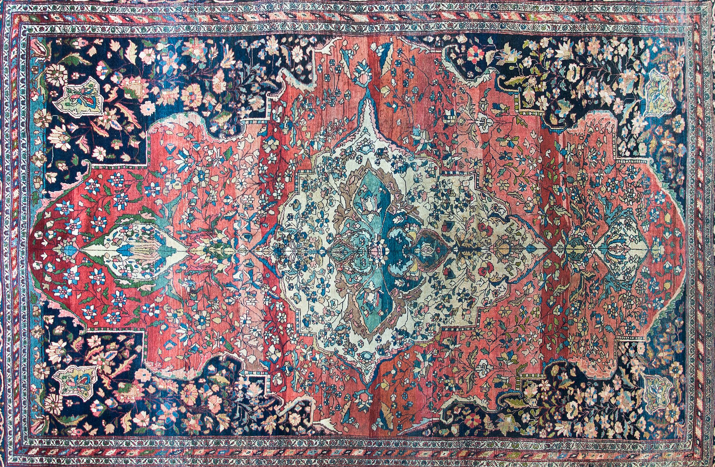 Hand-Knotted Late 19th Century Persian Sarouk Farahan Rug For Sale