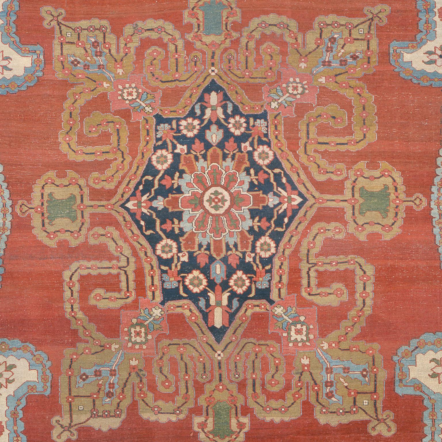 Hand-Knotted Late 19th Century Persian Serapi Rug For Sale