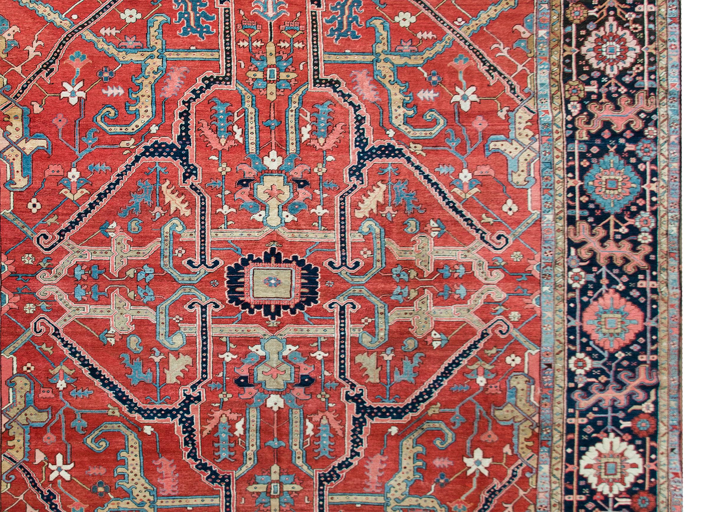 Wool Late 19th Century Persian Serapi Rug For Sale