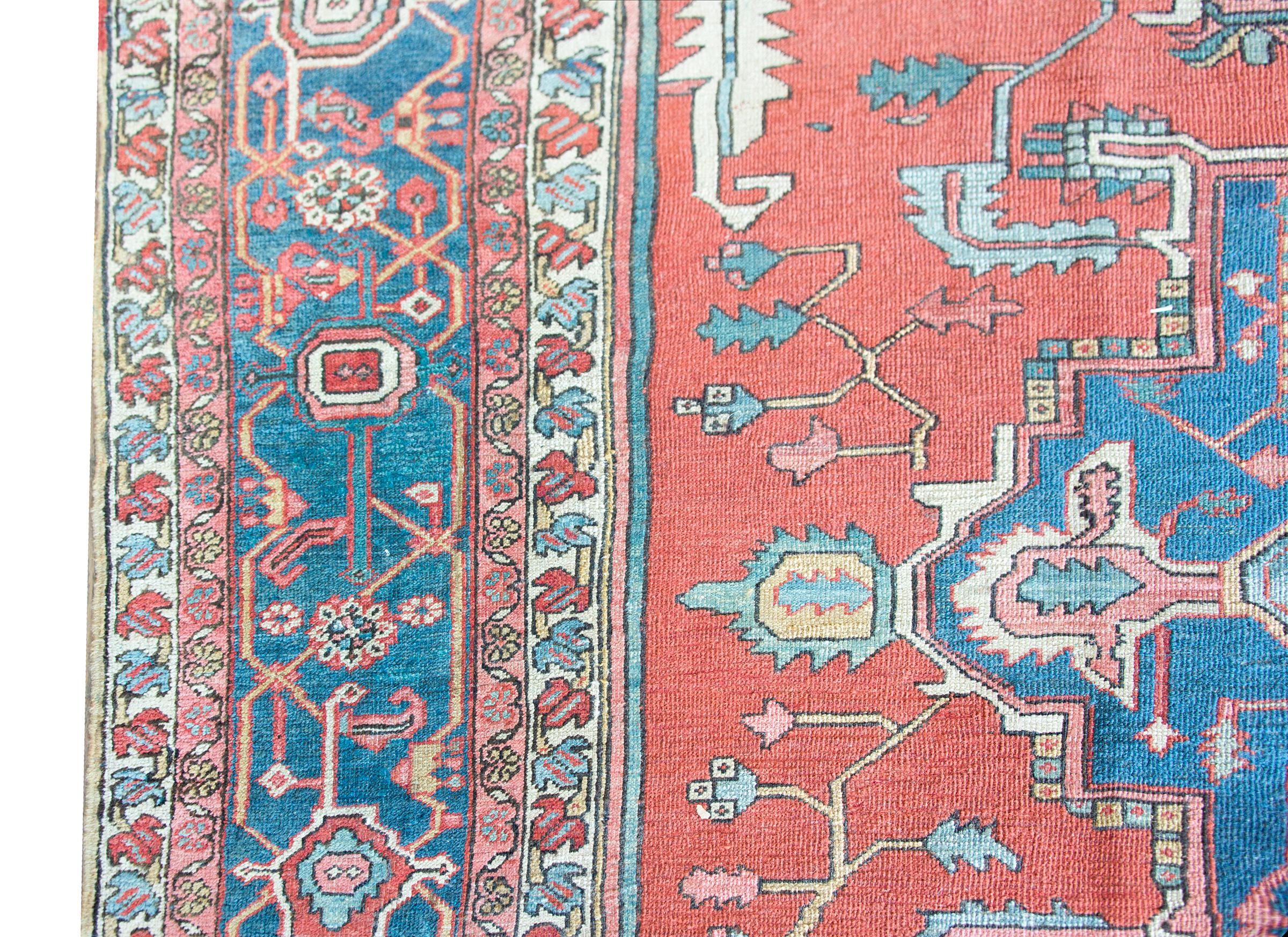 Late 19th Century Persian Serapi Rug For Sale 2