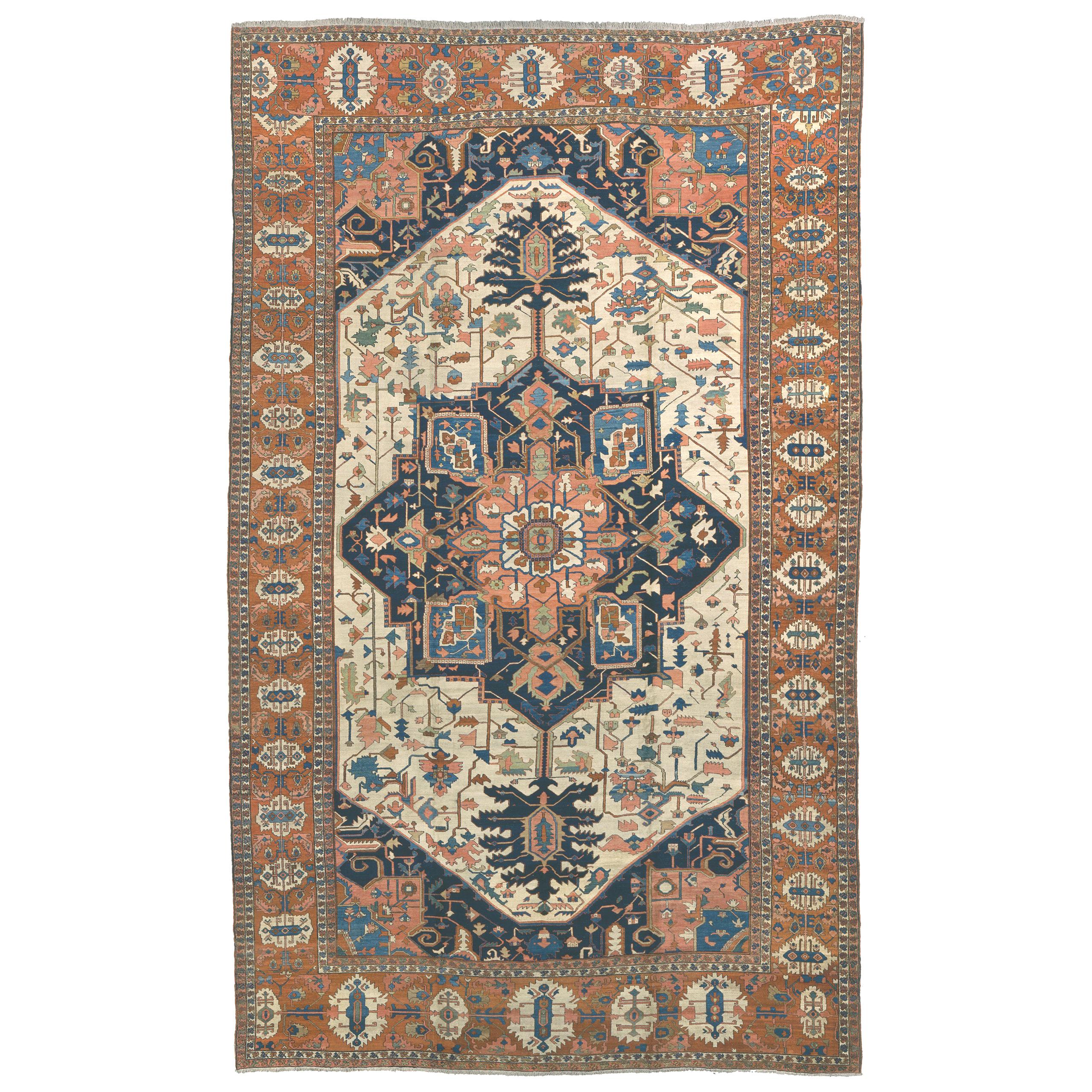 Late 19th Century Persian Serapi Rug For Sale