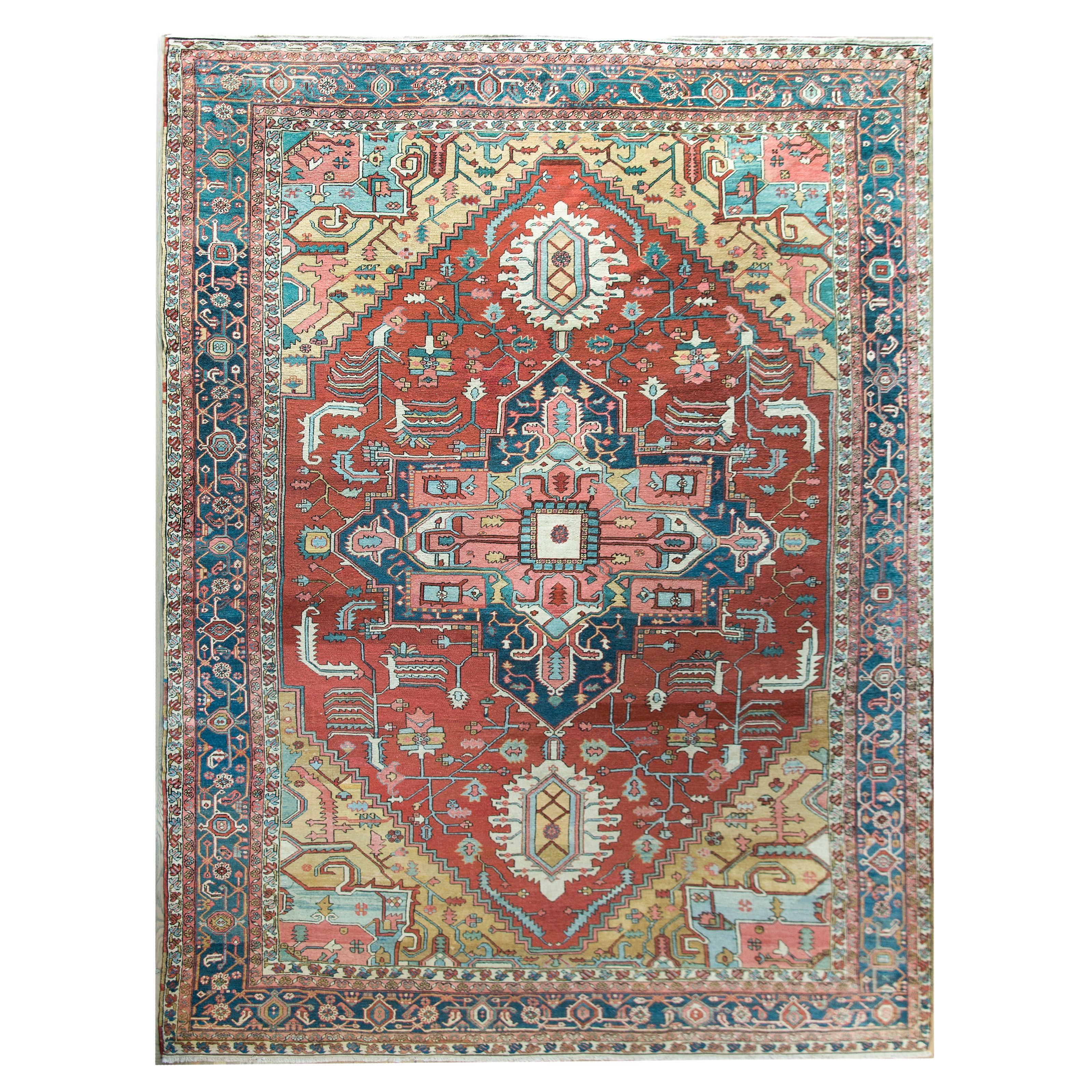 Late 19th Century Persian Serapi Rug For Sale