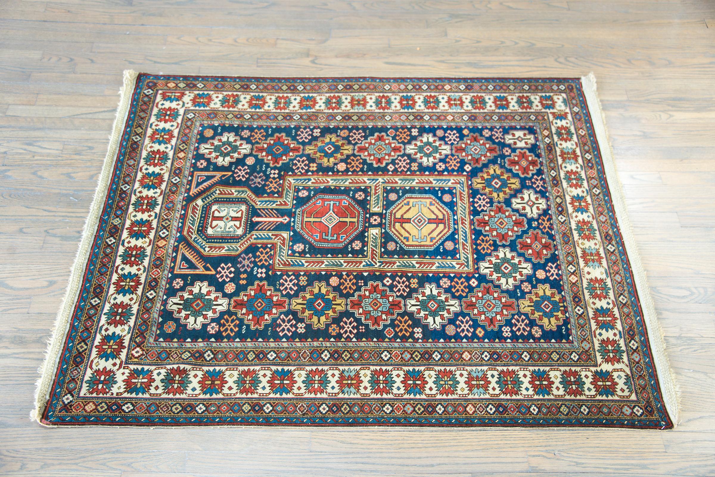 Late 19th Century Persian Shirvan Rug For Sale 7