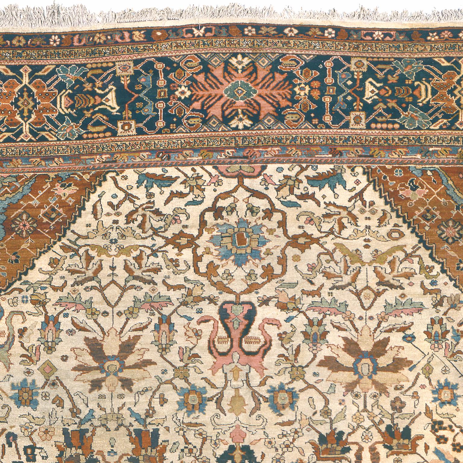 Hand-Knotted Late 19th Century Persian Sultanabad Ziegler Rug For Sale