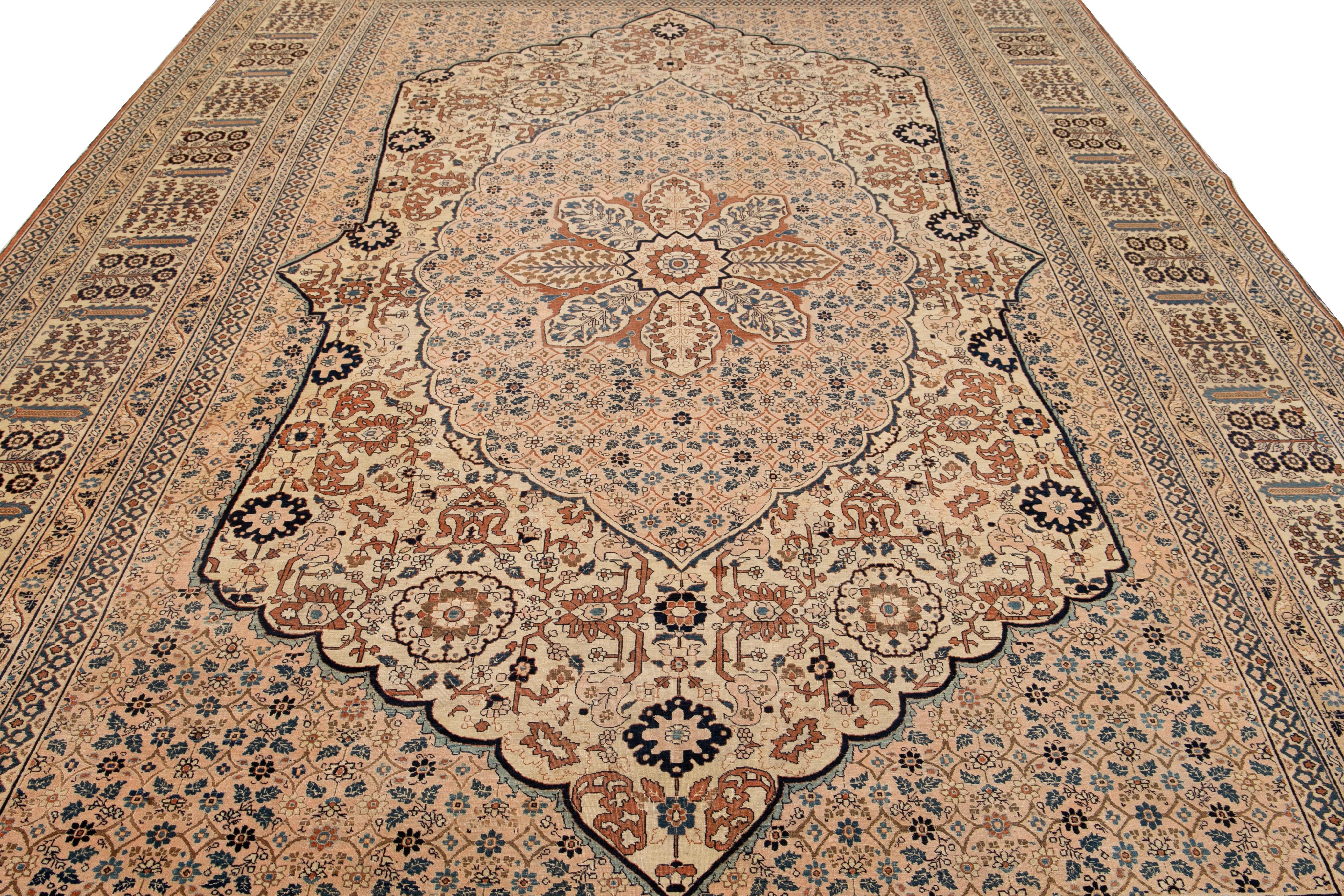 Hand-Knotted Late 19th Century Persian Tabriz Handmade Wool Rug For Sale
