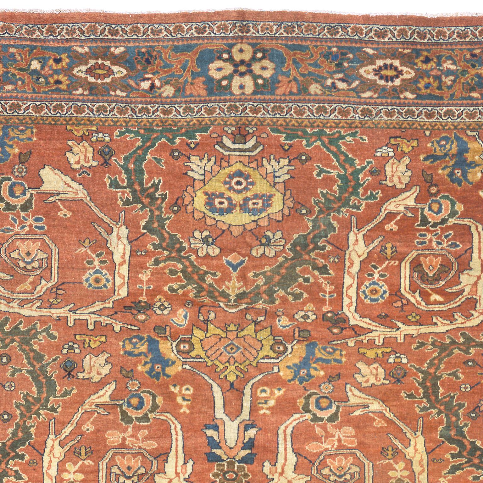 Late 19th Century Persian Ziegler Sultanabad Rug In Good Condition For Sale In New York, NY