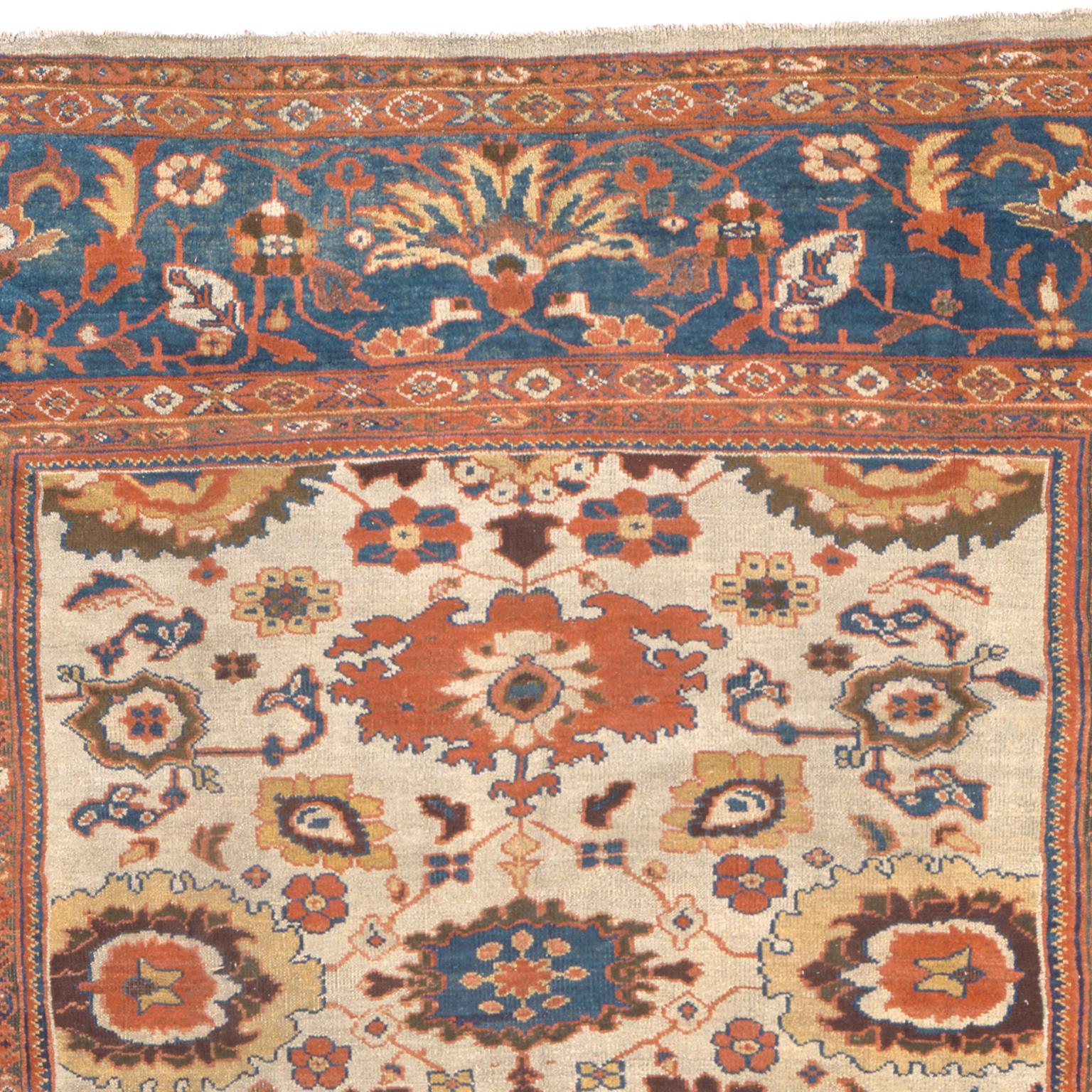Persischer Ziegler Sultanabad-Teppich aus dem späten 19. Jahrhundert im Zustand „Gut“ im Angebot in New York, NY