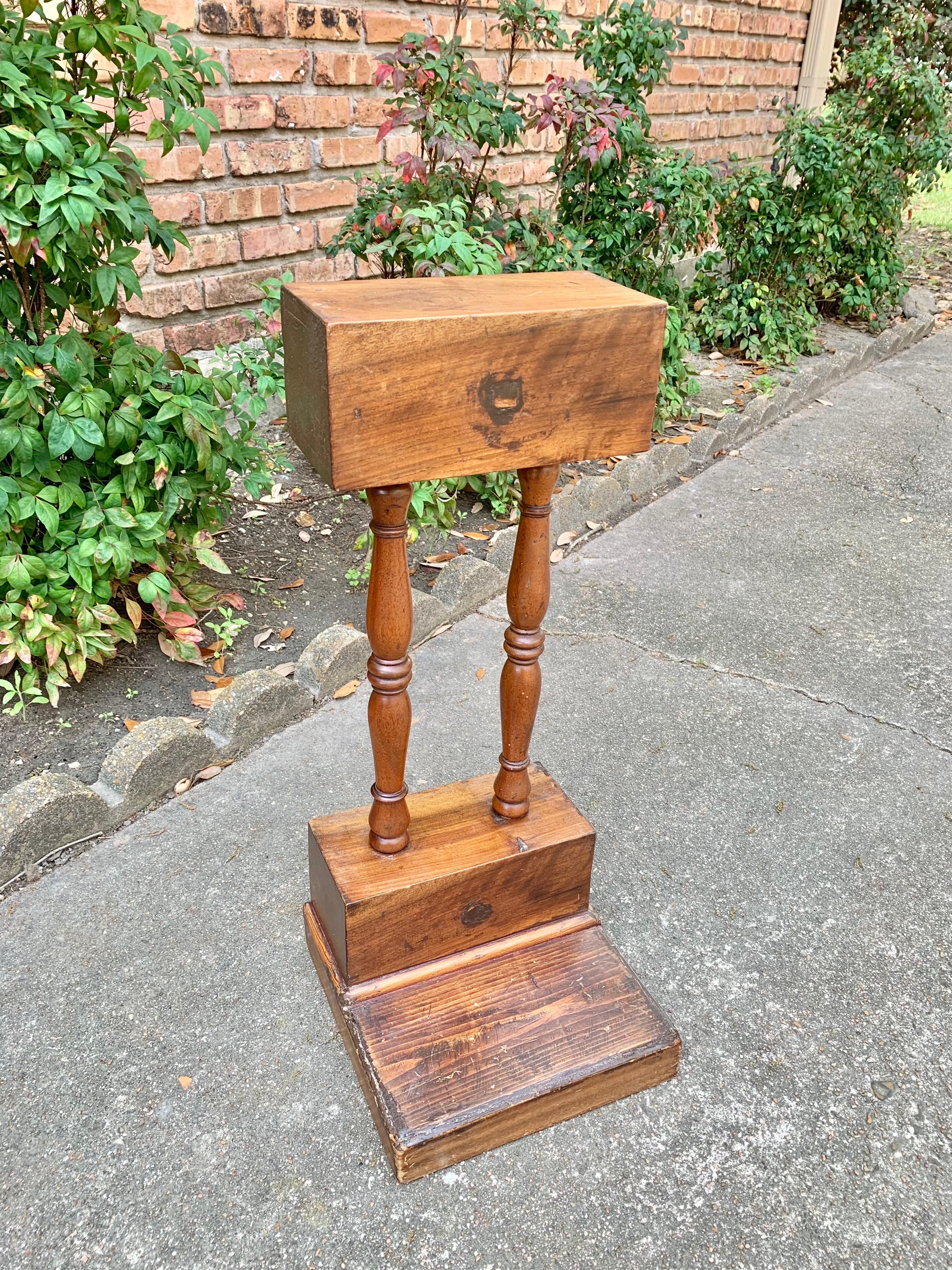 Late 19th Century Pine and Walnut Tobacco Stand For Sale 10