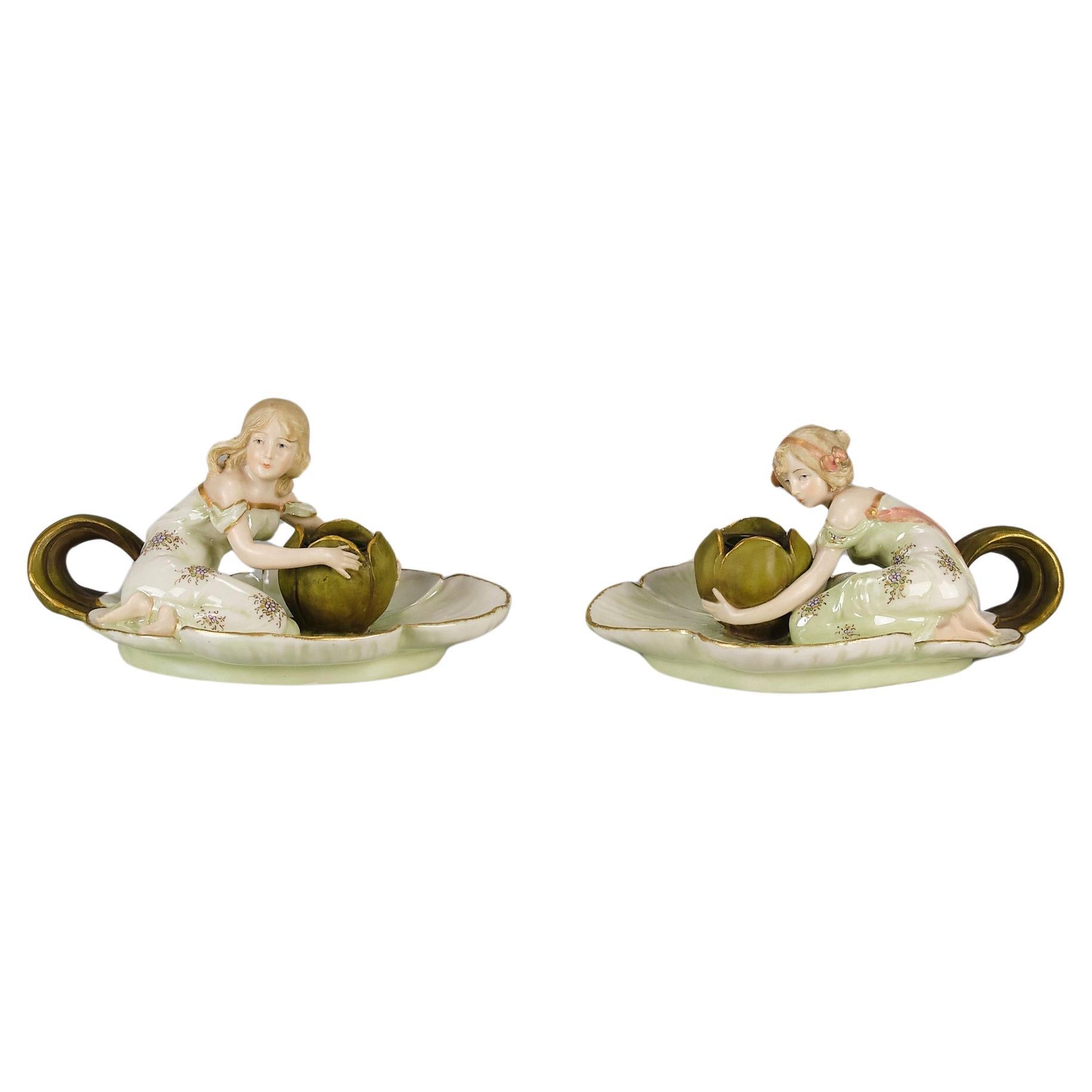 Porcelana de finales del siglo XIX "Portavelas Art Nouveau" de Ernst Wahliss en venta