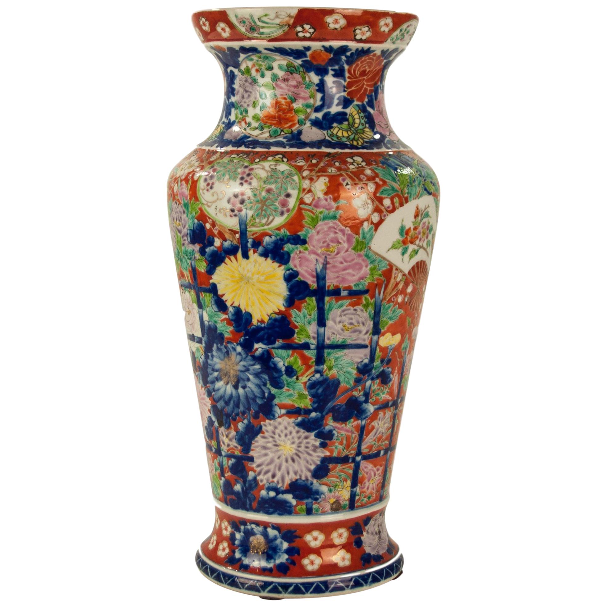 Late 19th Century Porcelain Chinese Imari Famille Rose Vase