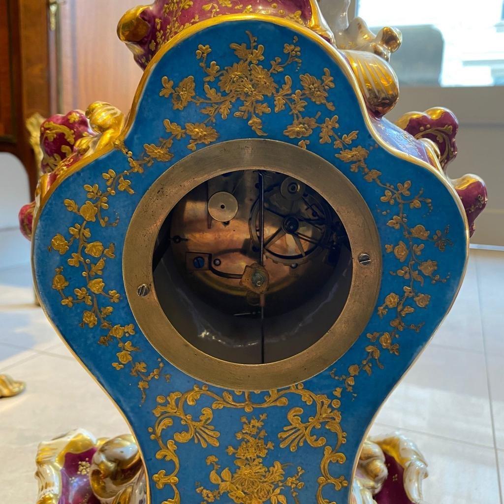 Horloge en porcelaine de la fin du 19e siècle par Jacob Petit en vente 1