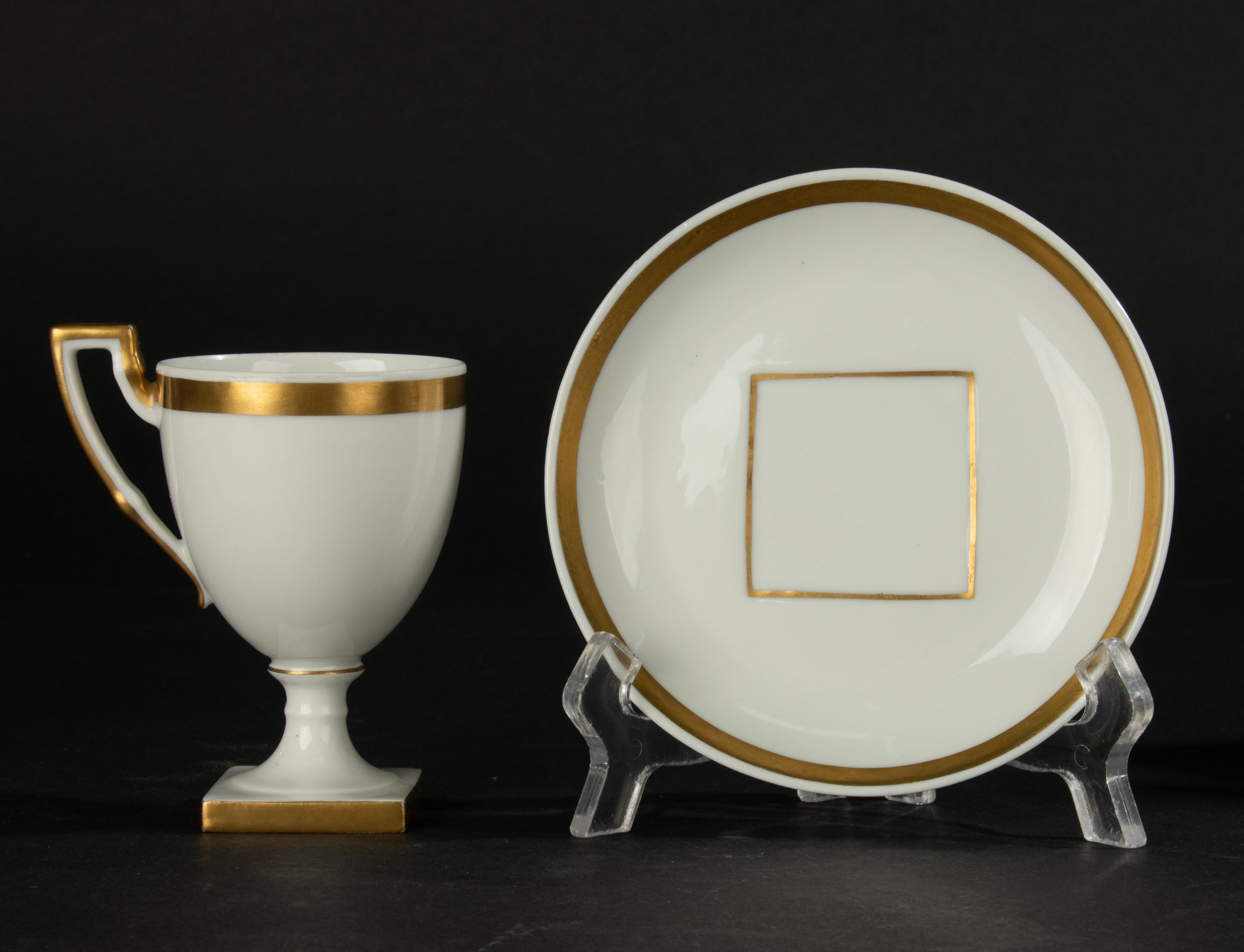 Late 19th Century Porcelain Coffee Set - Paroutaud Frères La Seynie - Limoges   For Sale 4