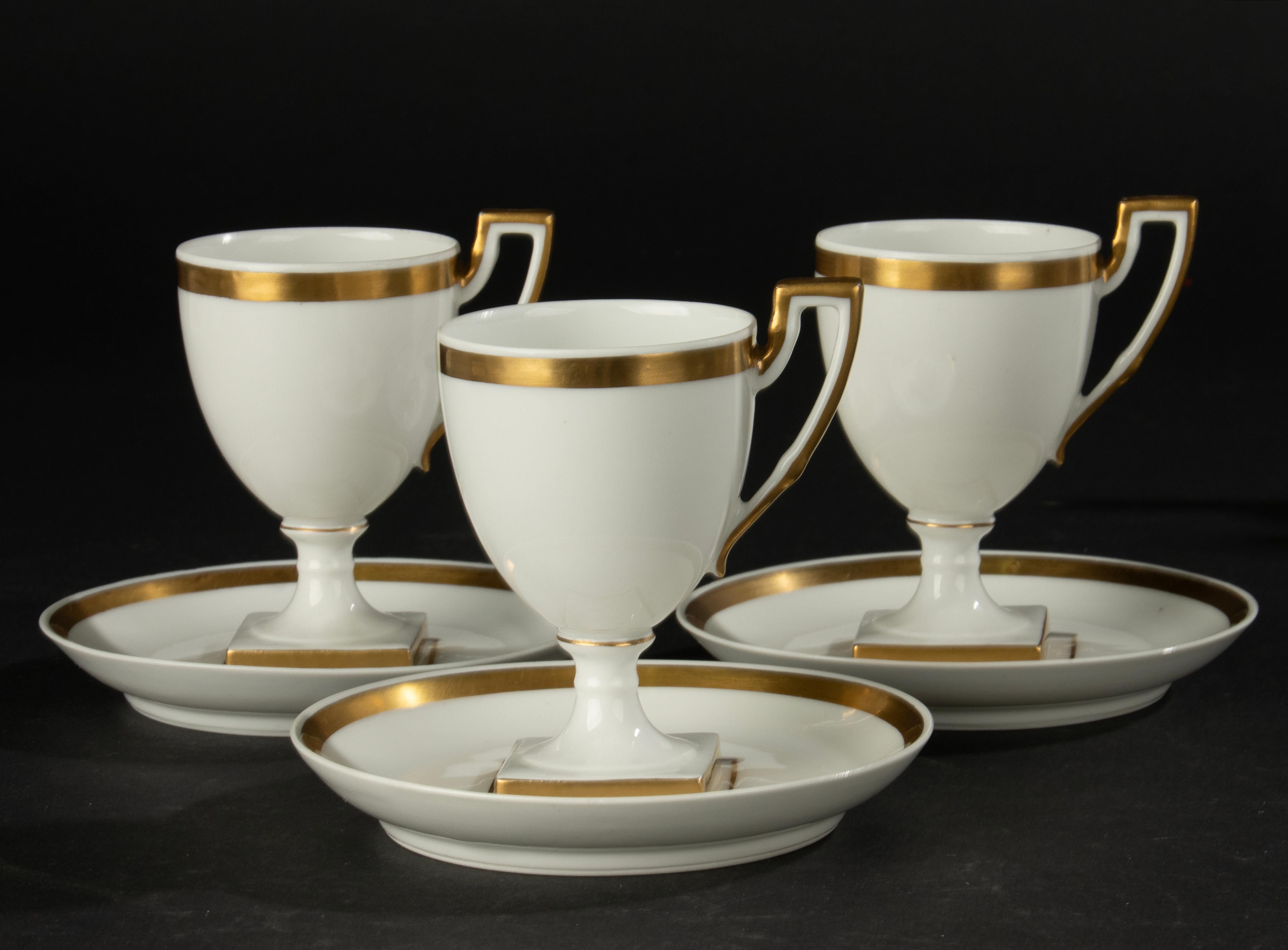Late 19th Century Porcelain Coffee Set - Paroutaud Frères La Seynie - Limoges   In Good Condition For Sale In Casteren, Noord-Brabant