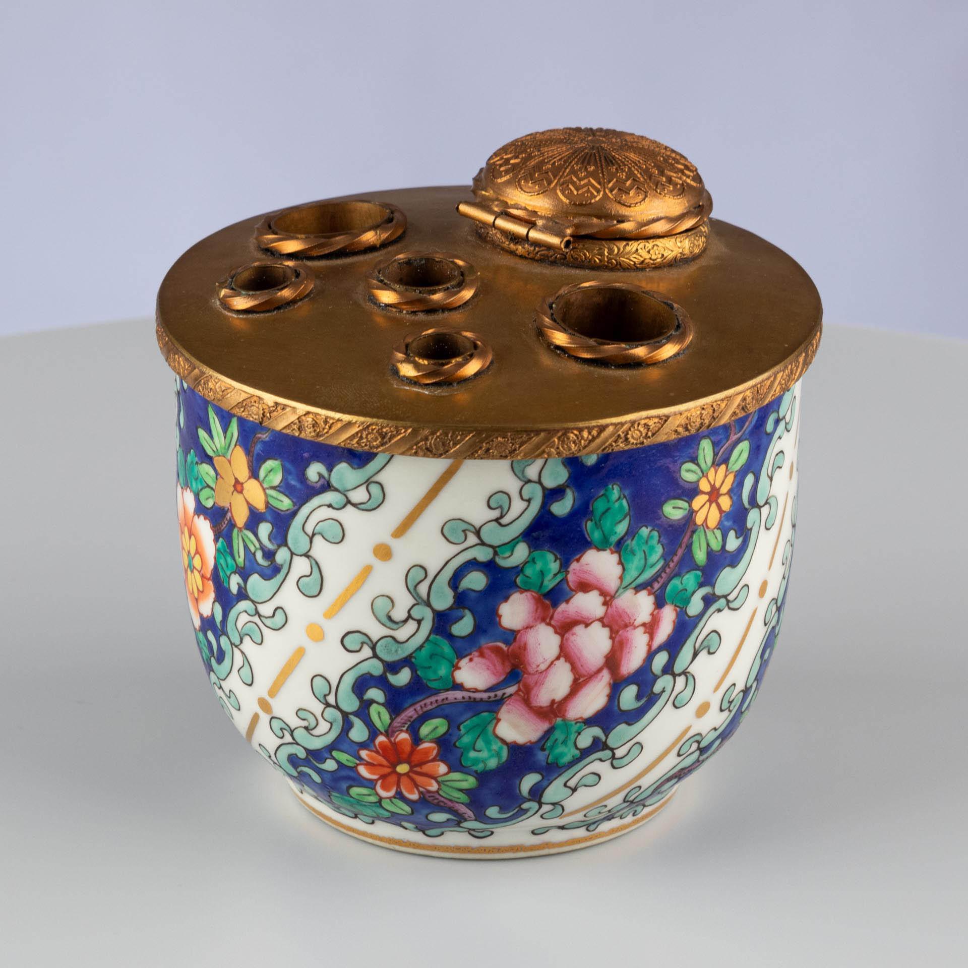 Painted Late 19th Century Porcelain Inkwell With Gilt Bronze Mount For Sale