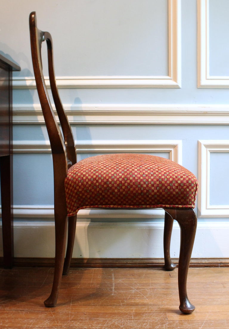 Chaise d'appoint de style néoQueen Anne de la fin du 19e siècle En