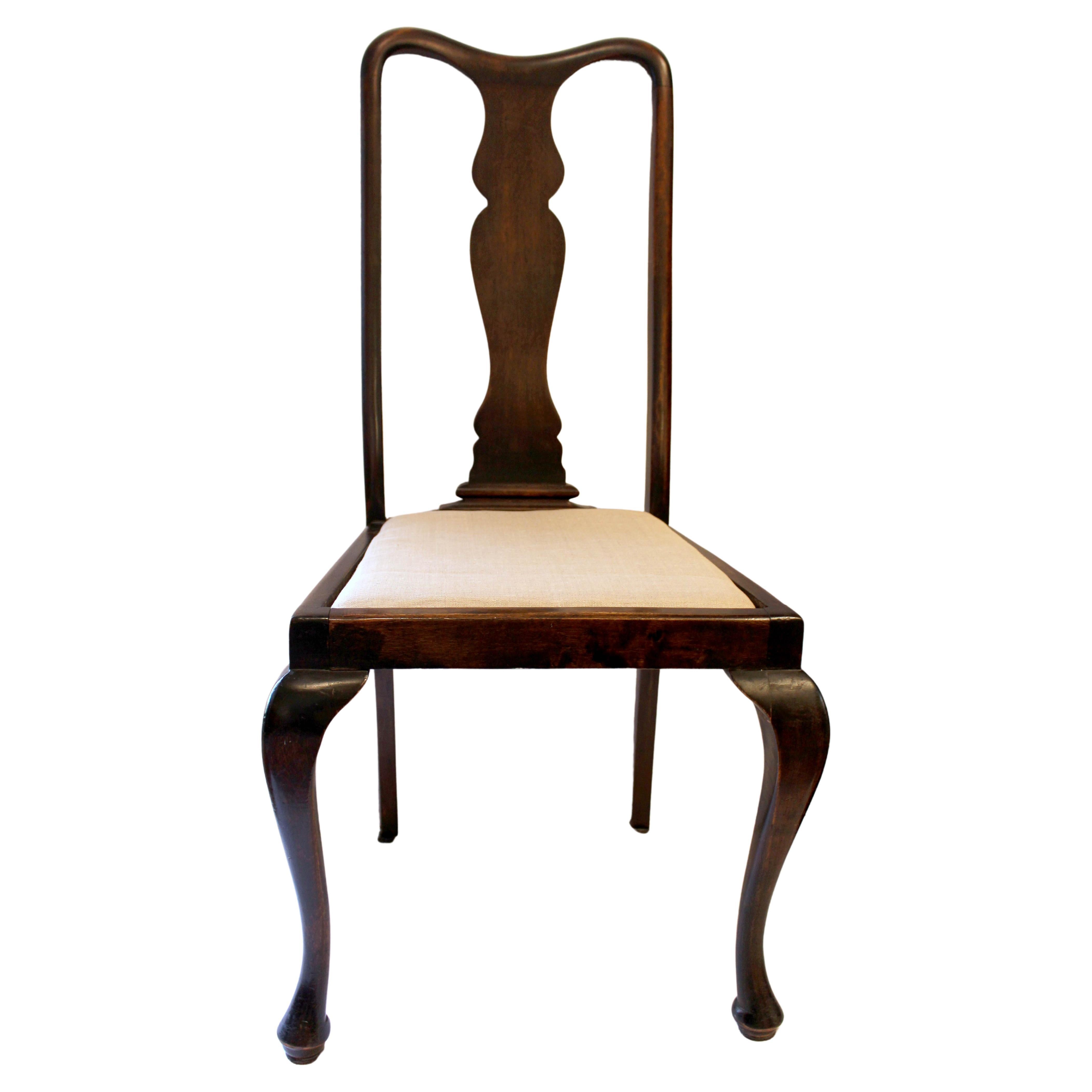 Late 19th century Queen Anne style Side Chair, English For Sale