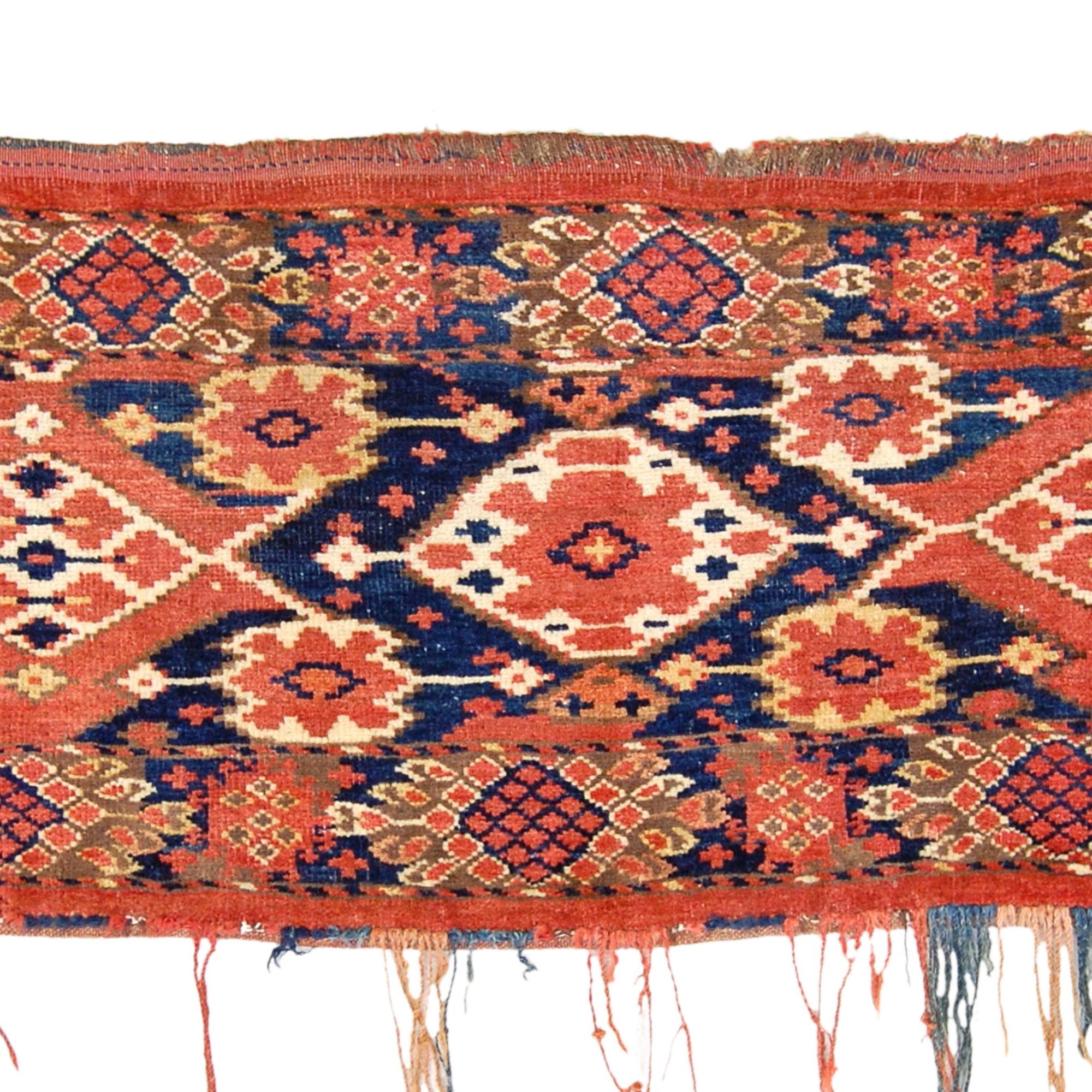 Late 19th Century Red and Blue Bashir Torba Bag In Excellent Condition For Sale In San Francisco, CA