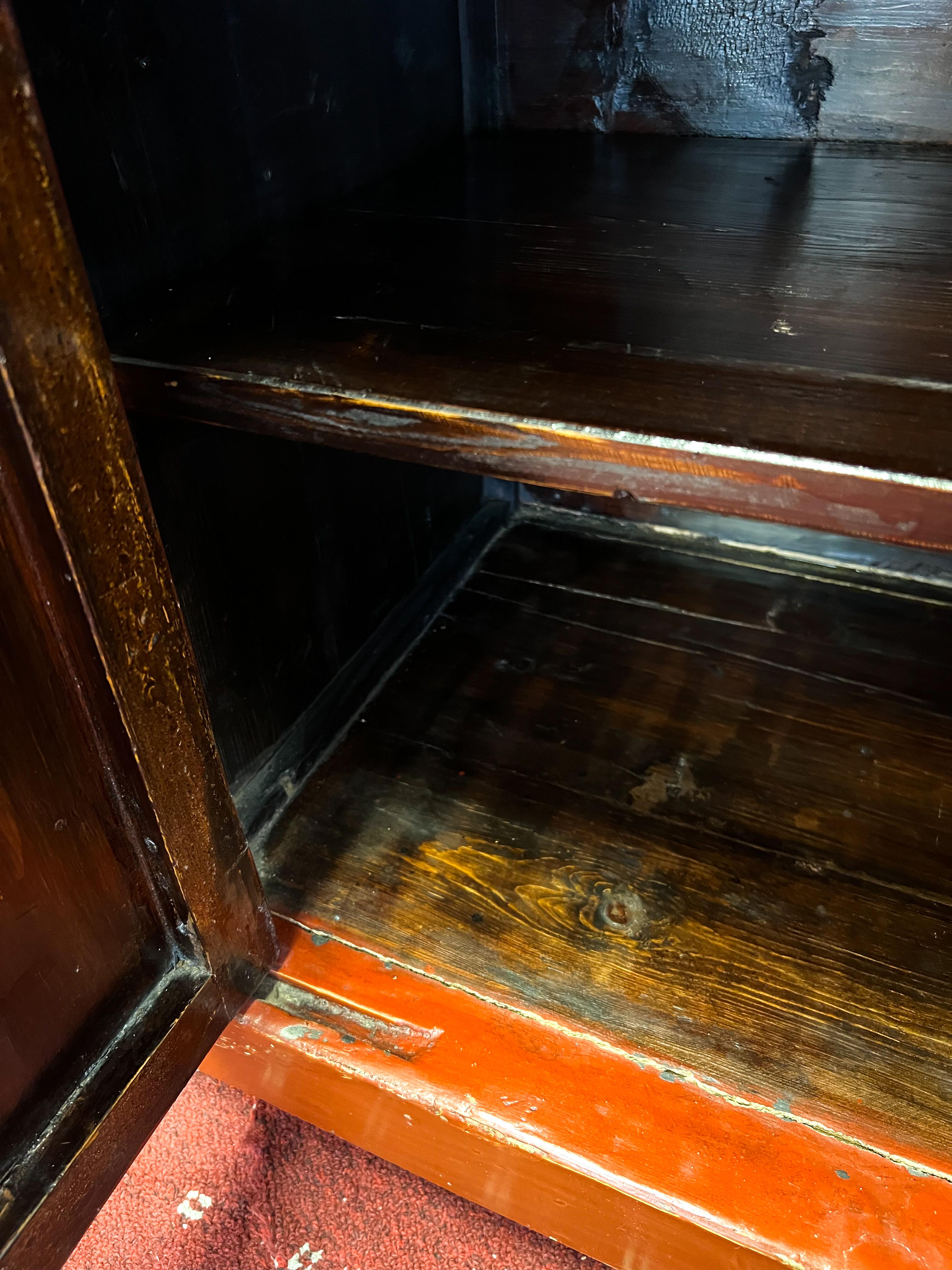 Late 19th Century Red Lacquered Asian Style Credenza with Glass Top For Sale 9