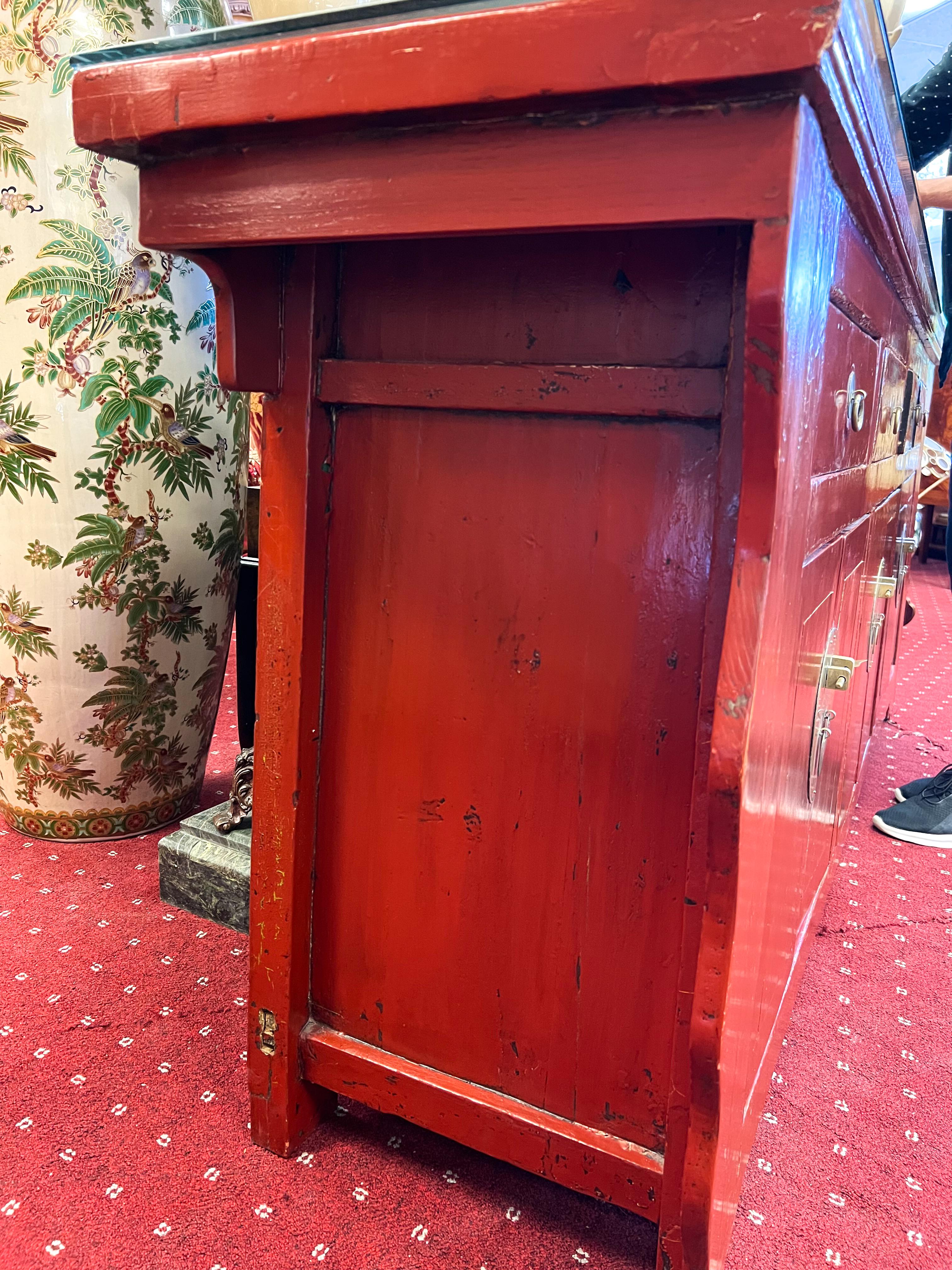 Late 19th Century Red Lacquered Asian Style Credenza with Glass Top For Sale 16